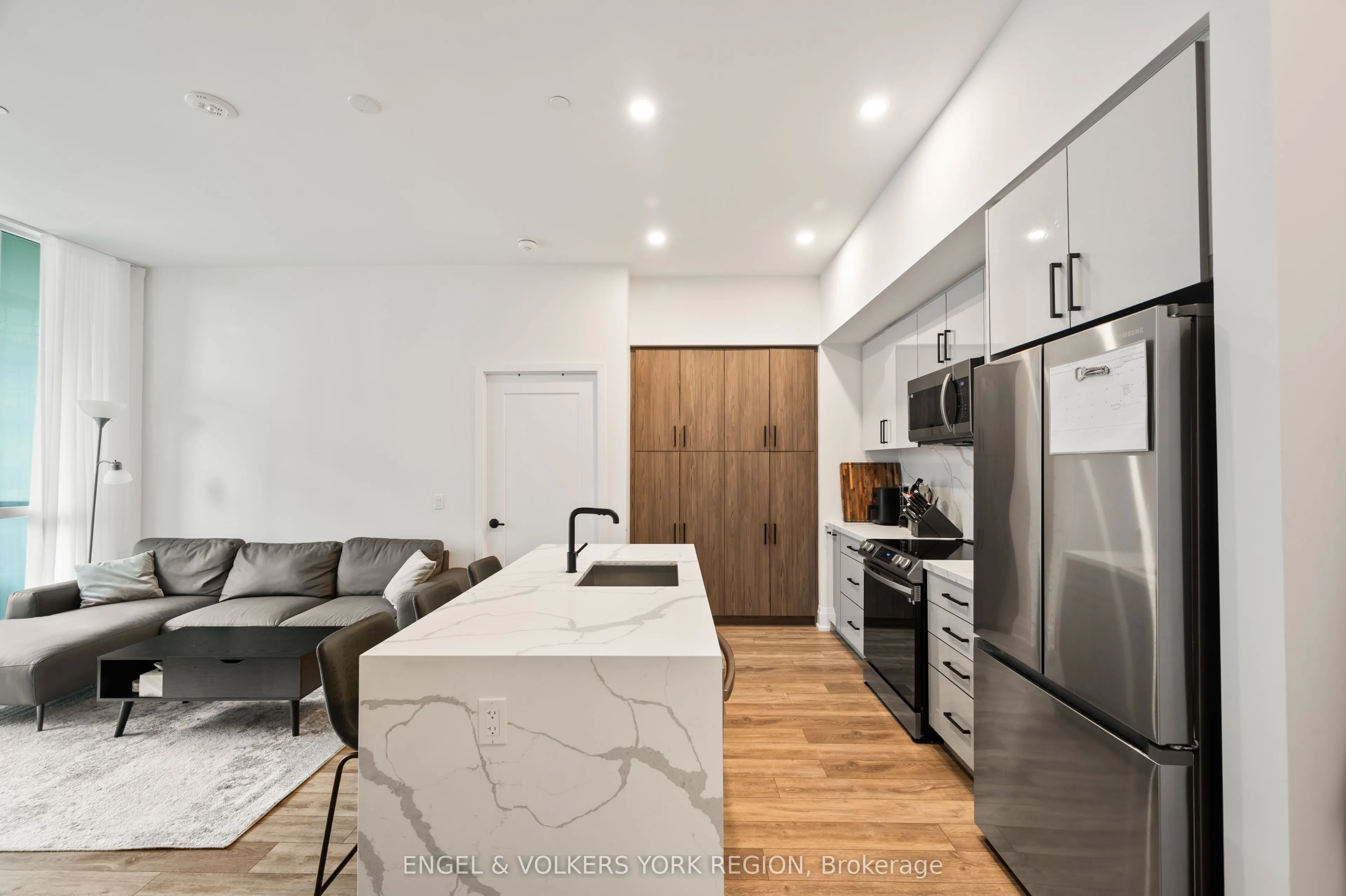 415 Sea Ray Avenue, #128