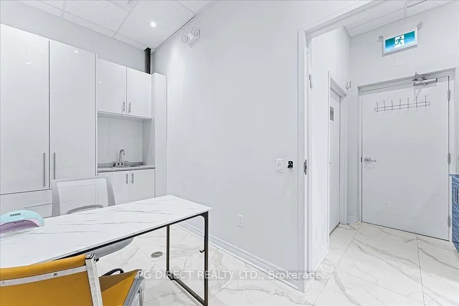 9610 Yonge Street, #A8