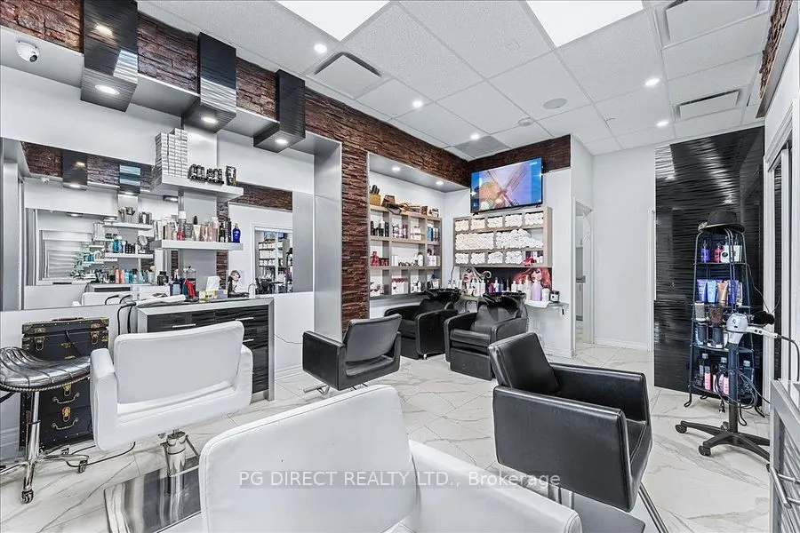 9610 Yonge Street, #A8