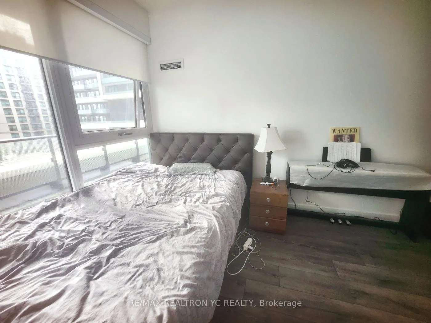 95 Oneida Crescent, #305