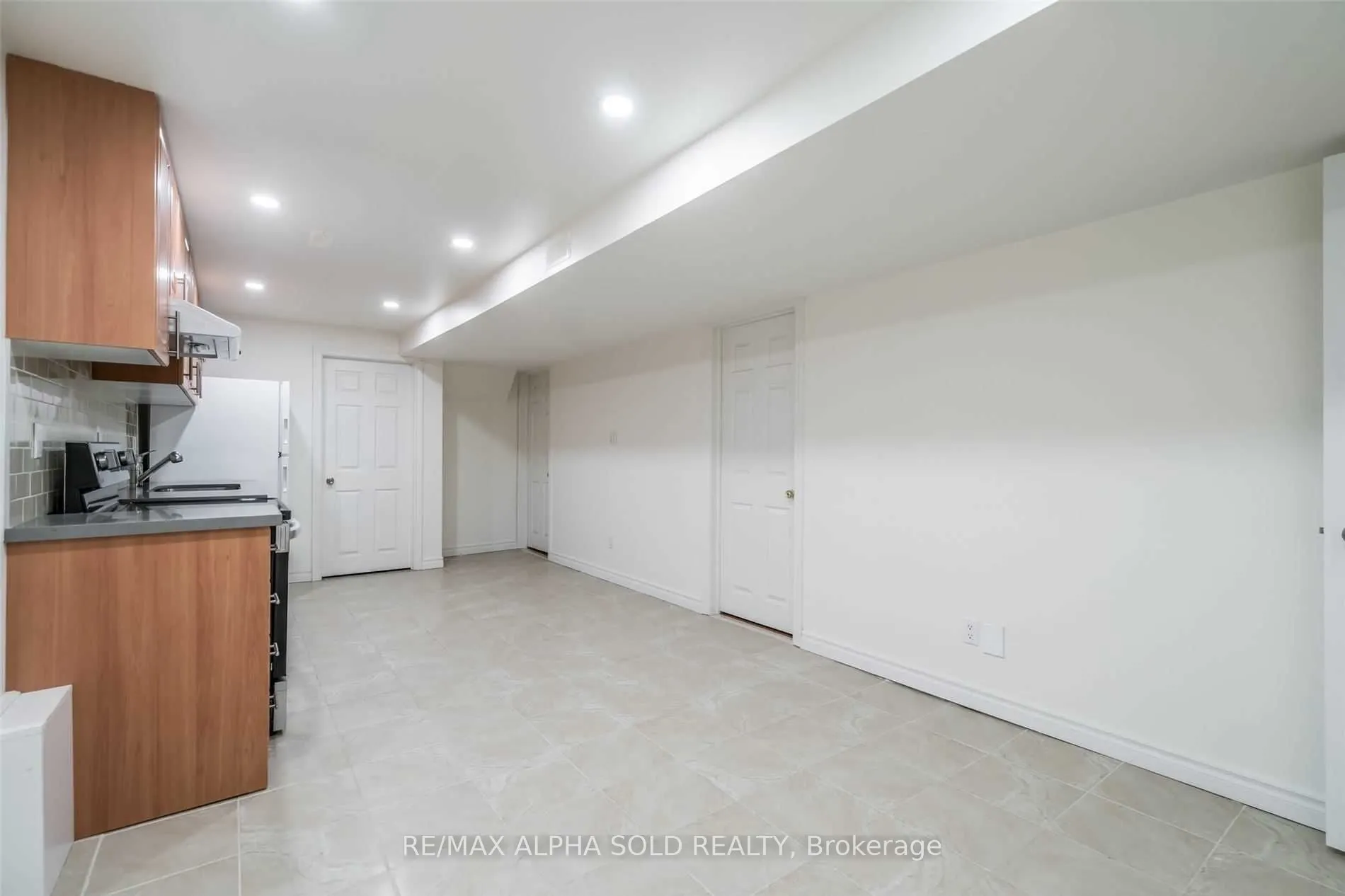 125 Mary Pearson Drive, #Bsmt