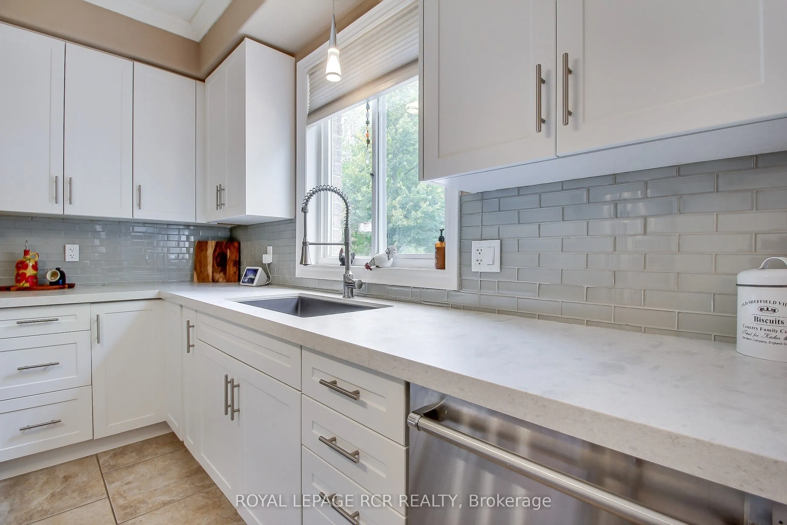 1047 Nantyr Drive