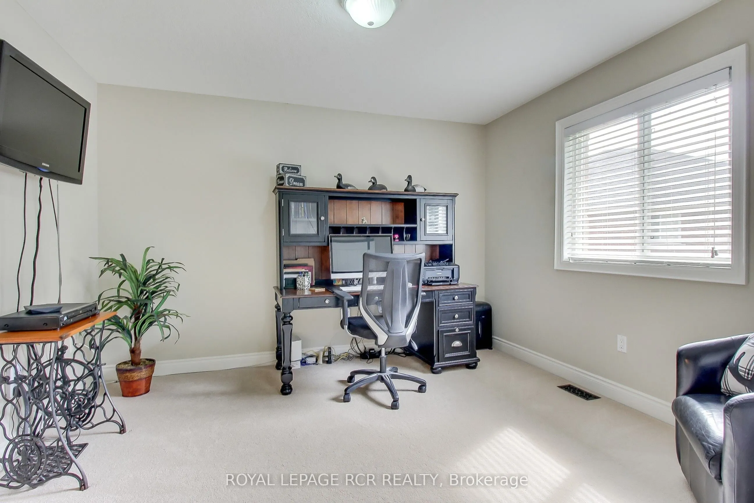 1047 Nantyr Drive