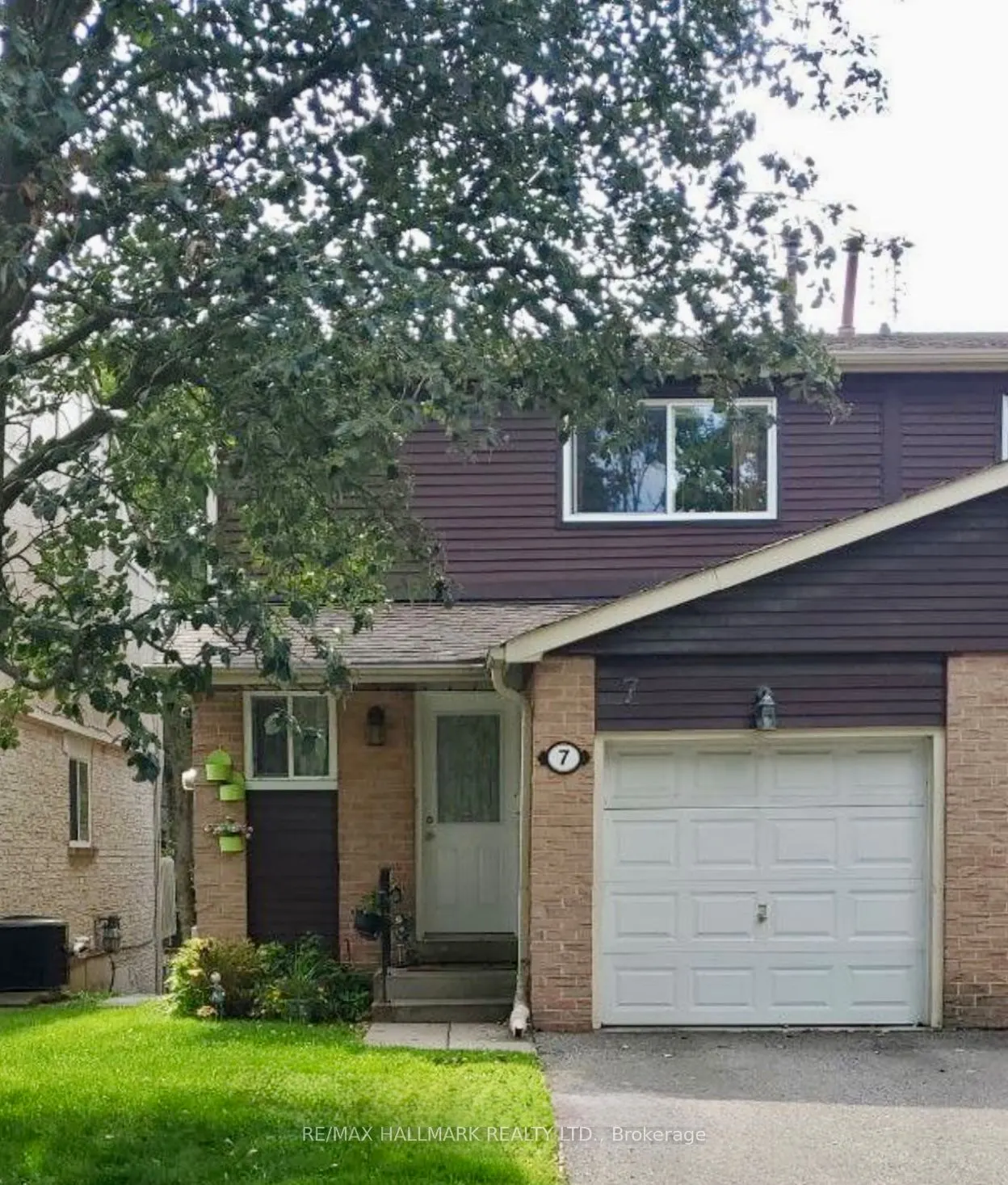 7 New Havens Way, #45