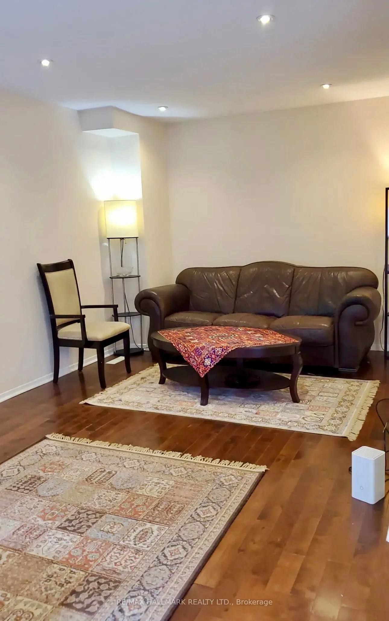 7 New Havens Way, #45