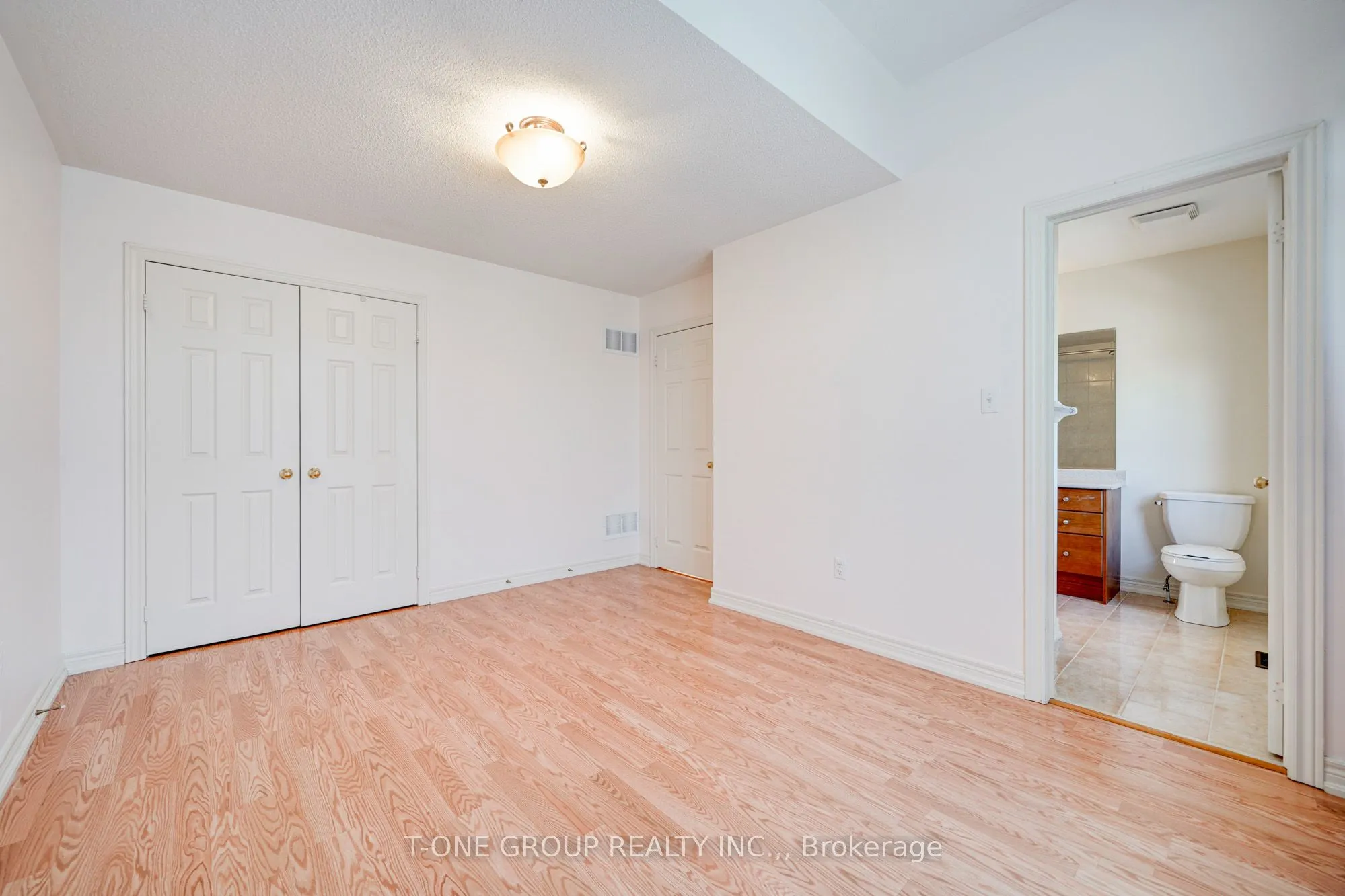 81 Estrella Crescent