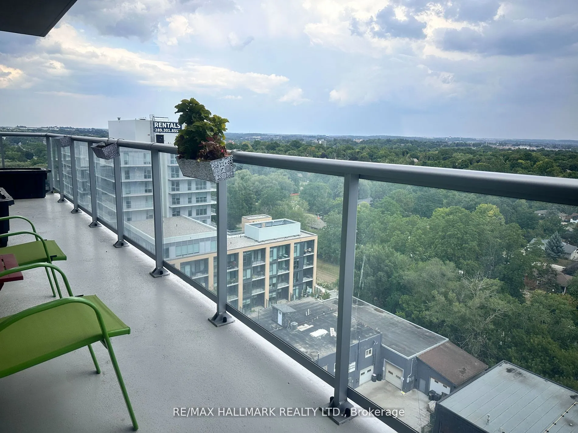 185 Deerfield Road, #1104