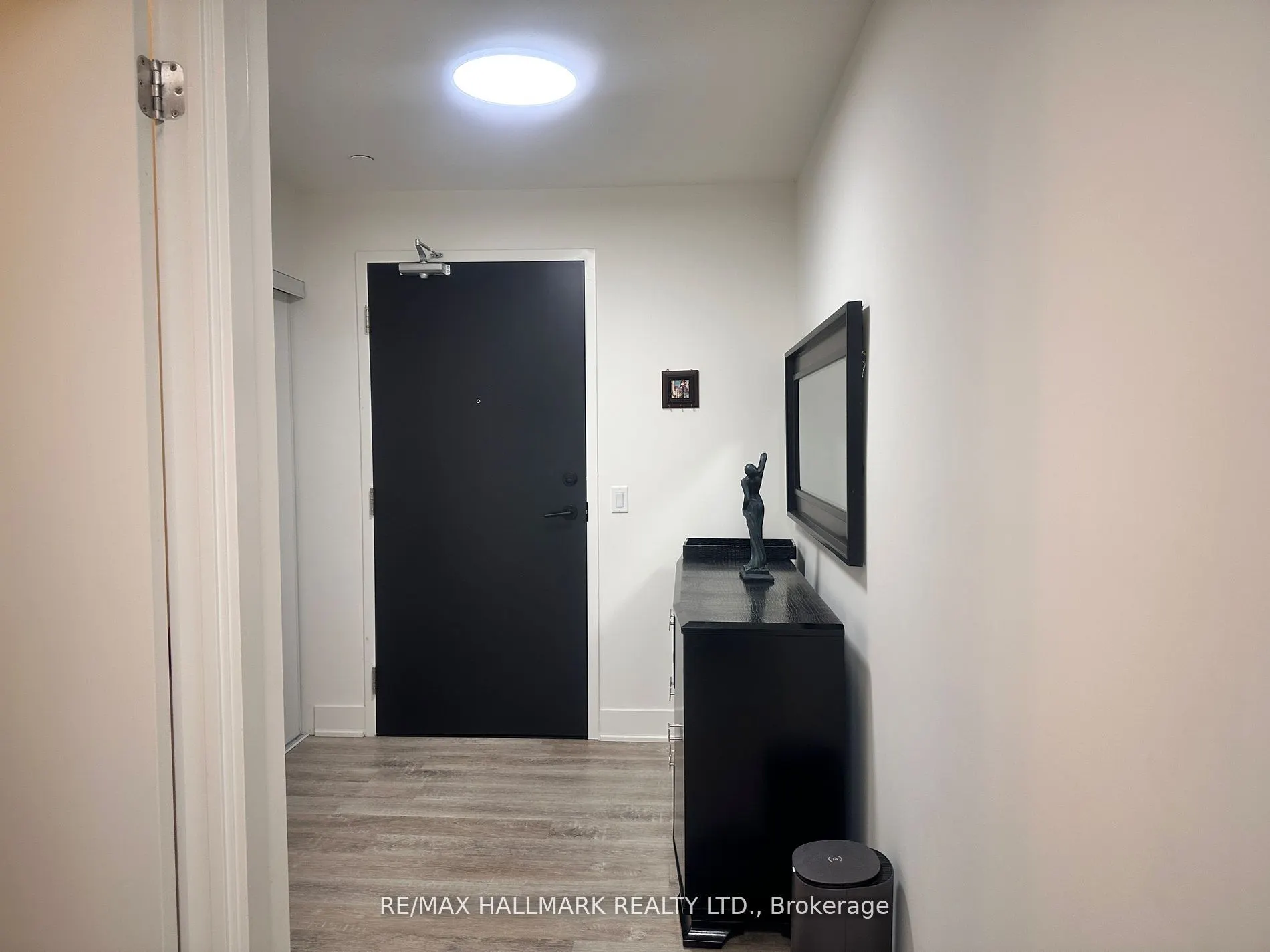 185 Deerfield Road, #1104