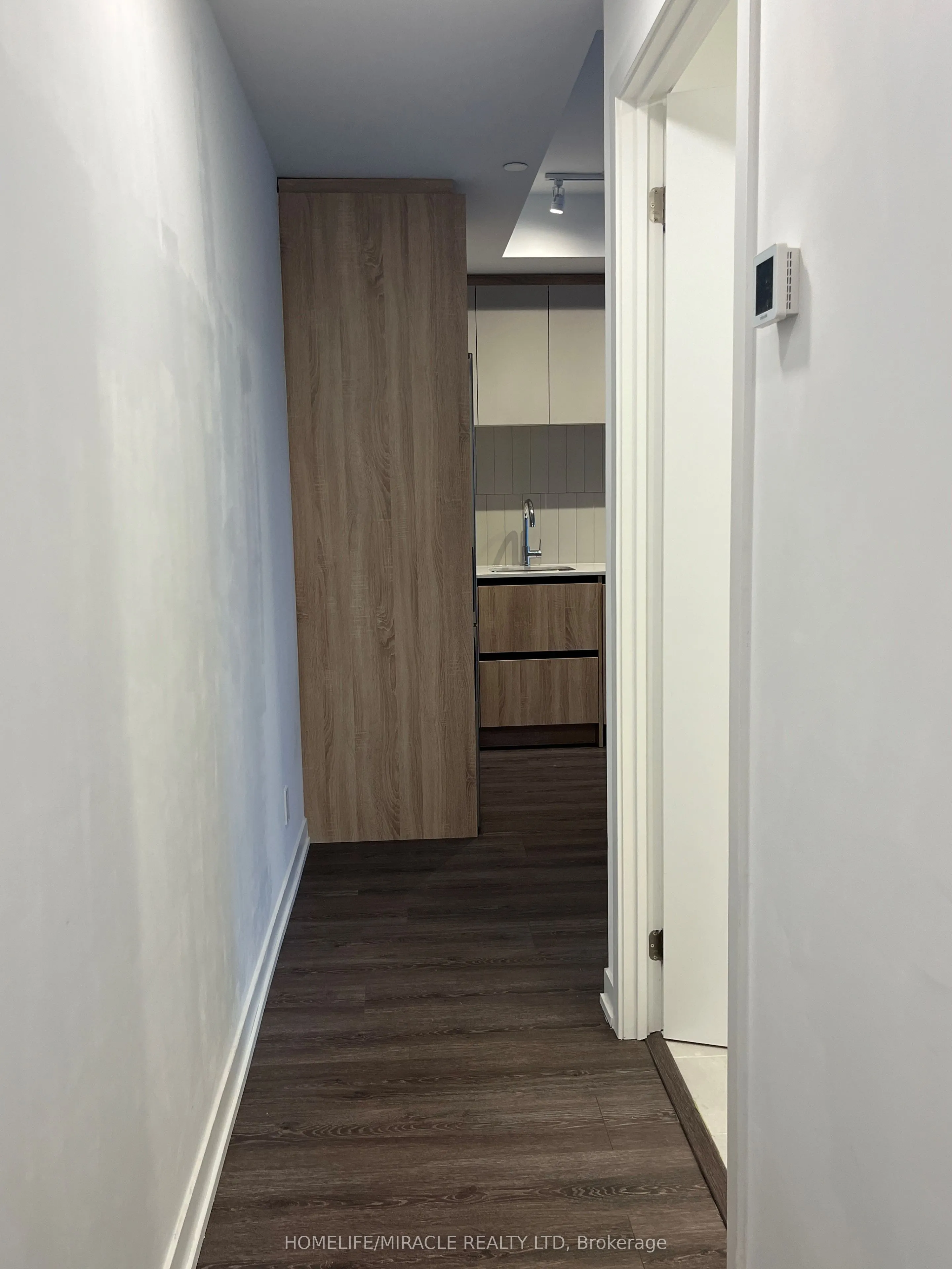 7950 Bathurst Street, #B-1401