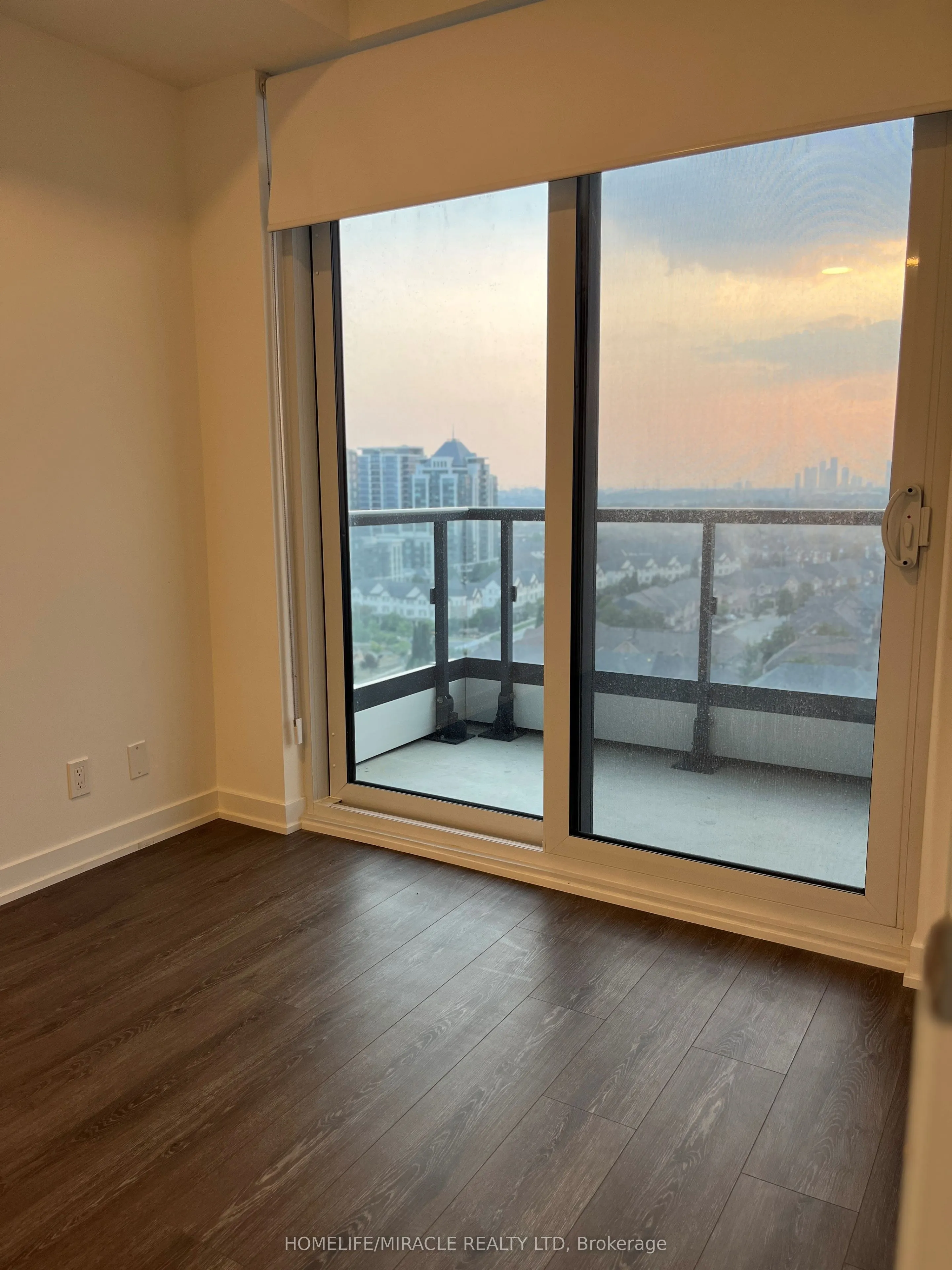 7950 Bathurst Street, #B-1401