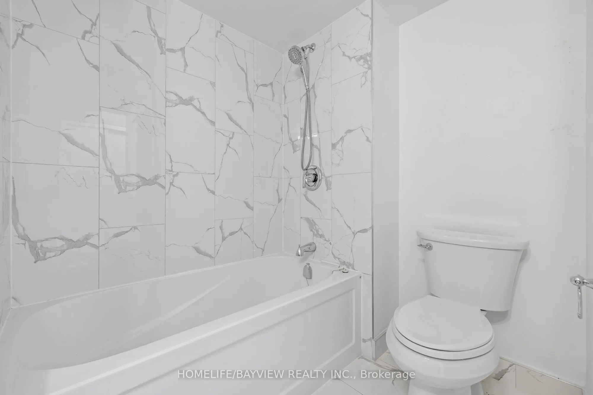 309 Major Mackenzie Drive E, #1013