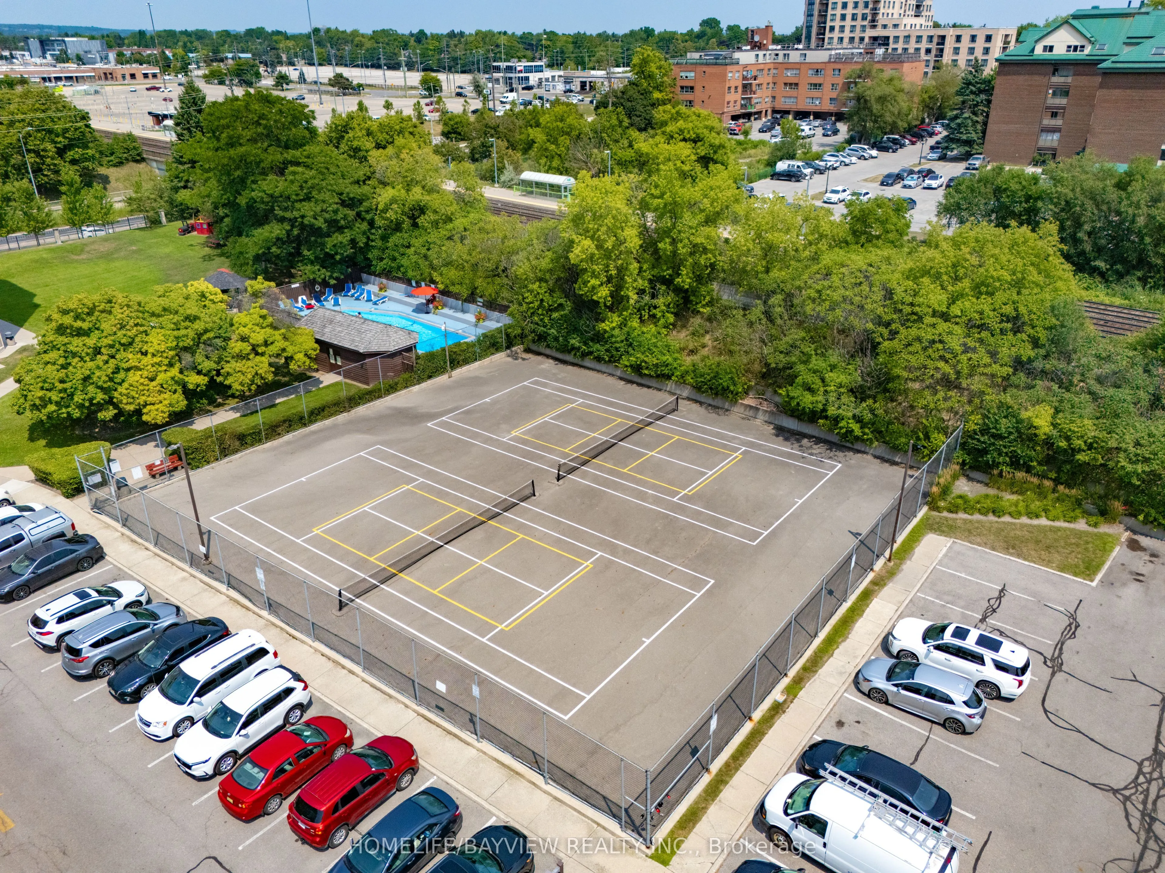 309 Major Mackenzie Drive E, #1013