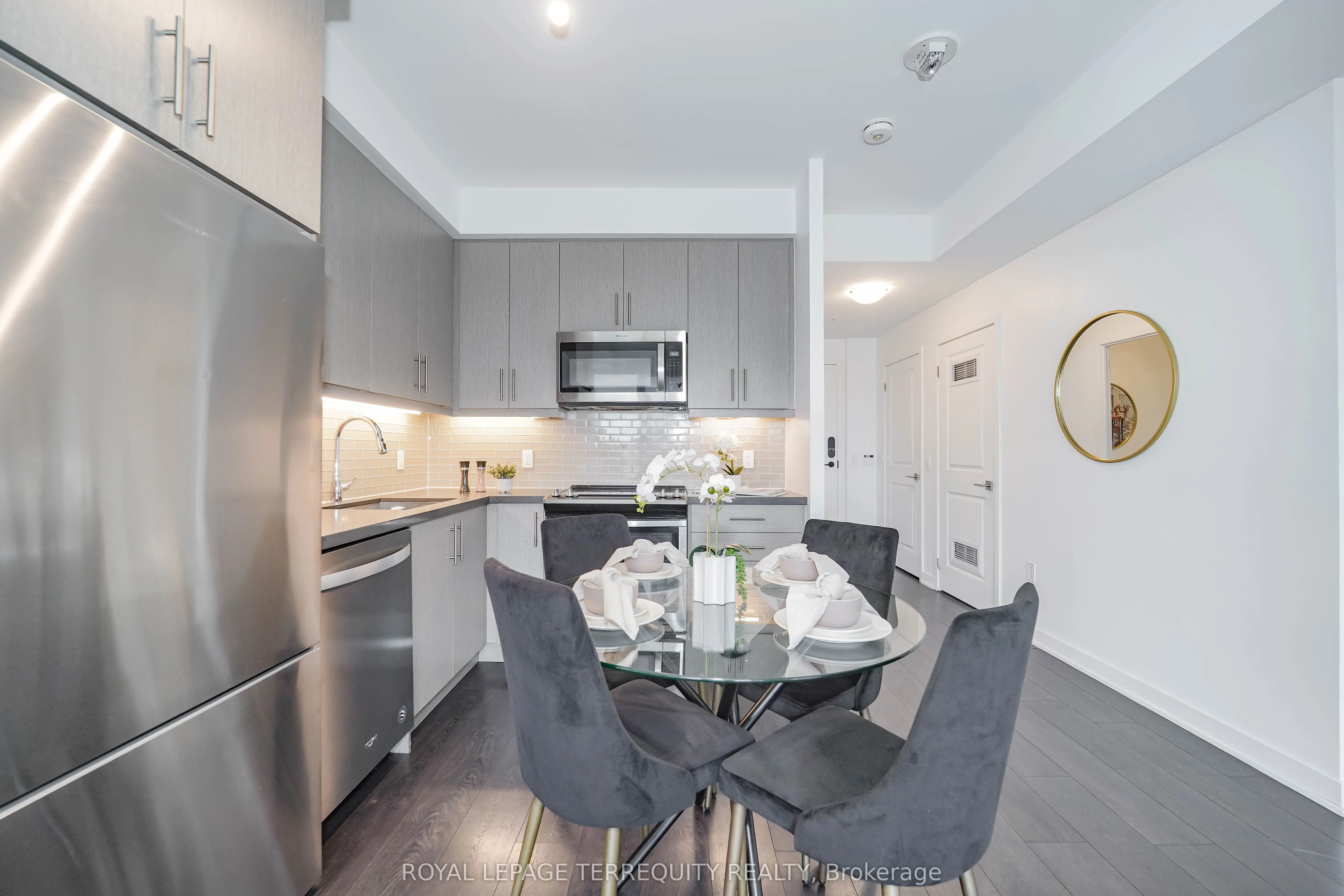 85 Oneida Crescent