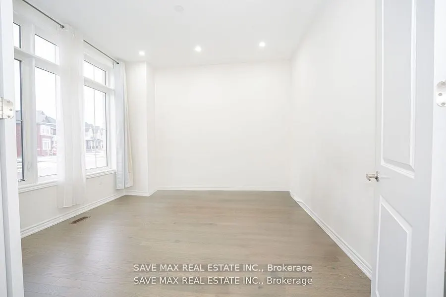 1615 CORSAL Court