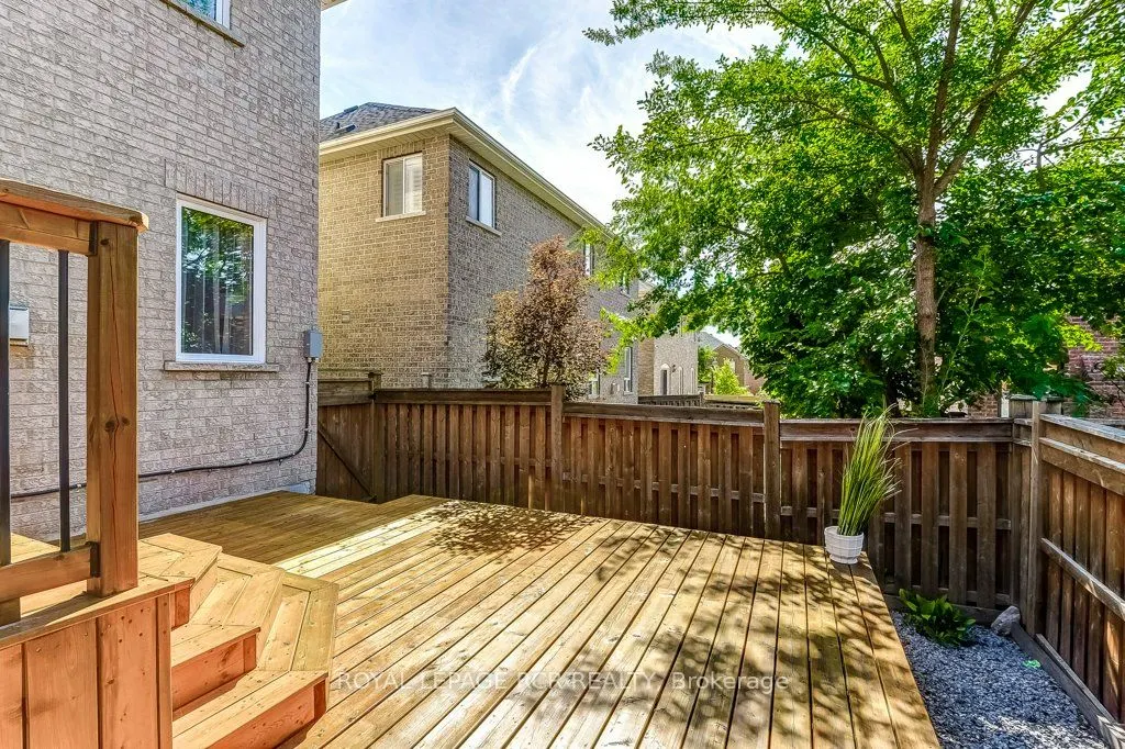42 Mynden Way
