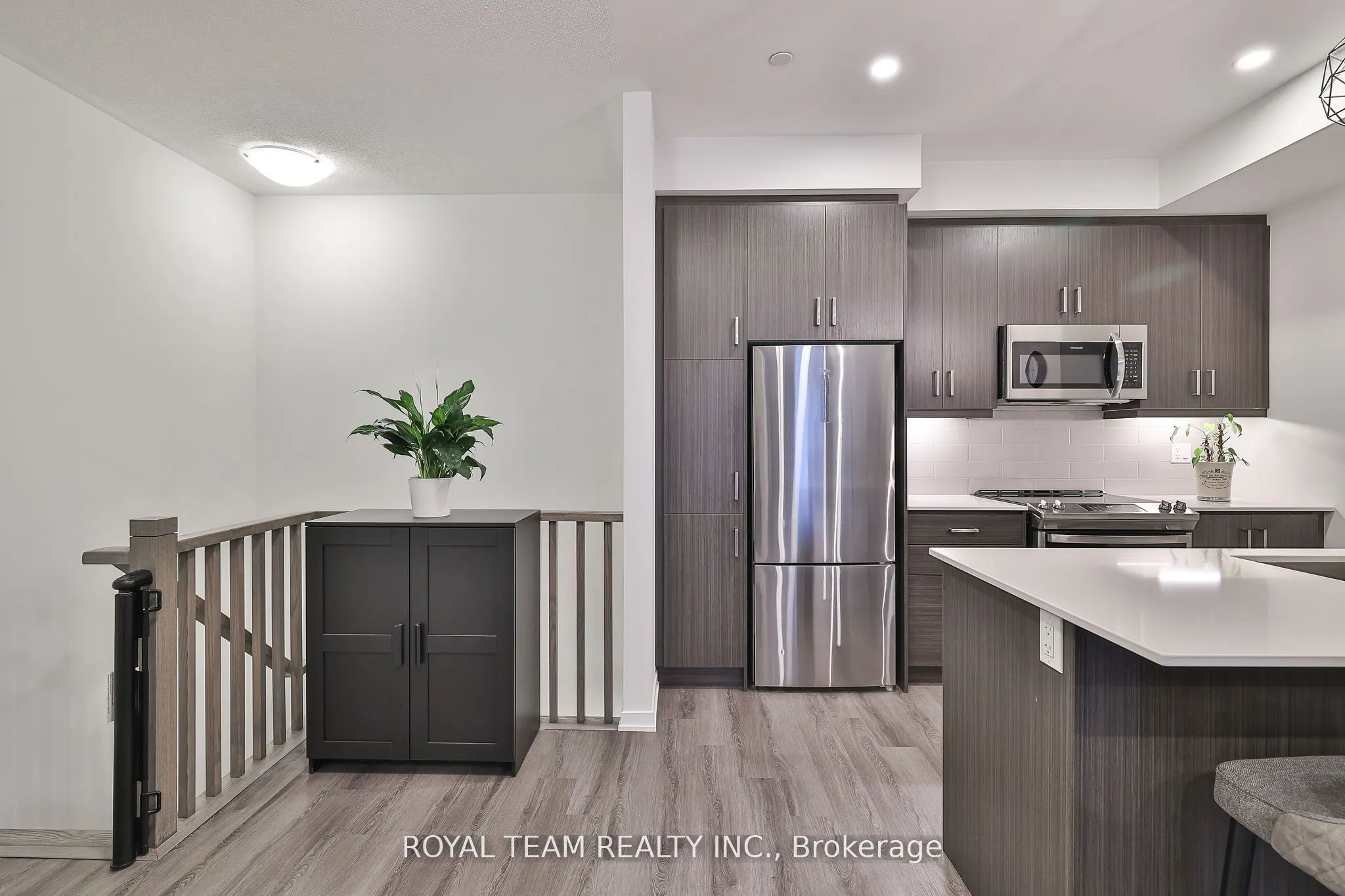 131 Honeycrisp Crescent, #224