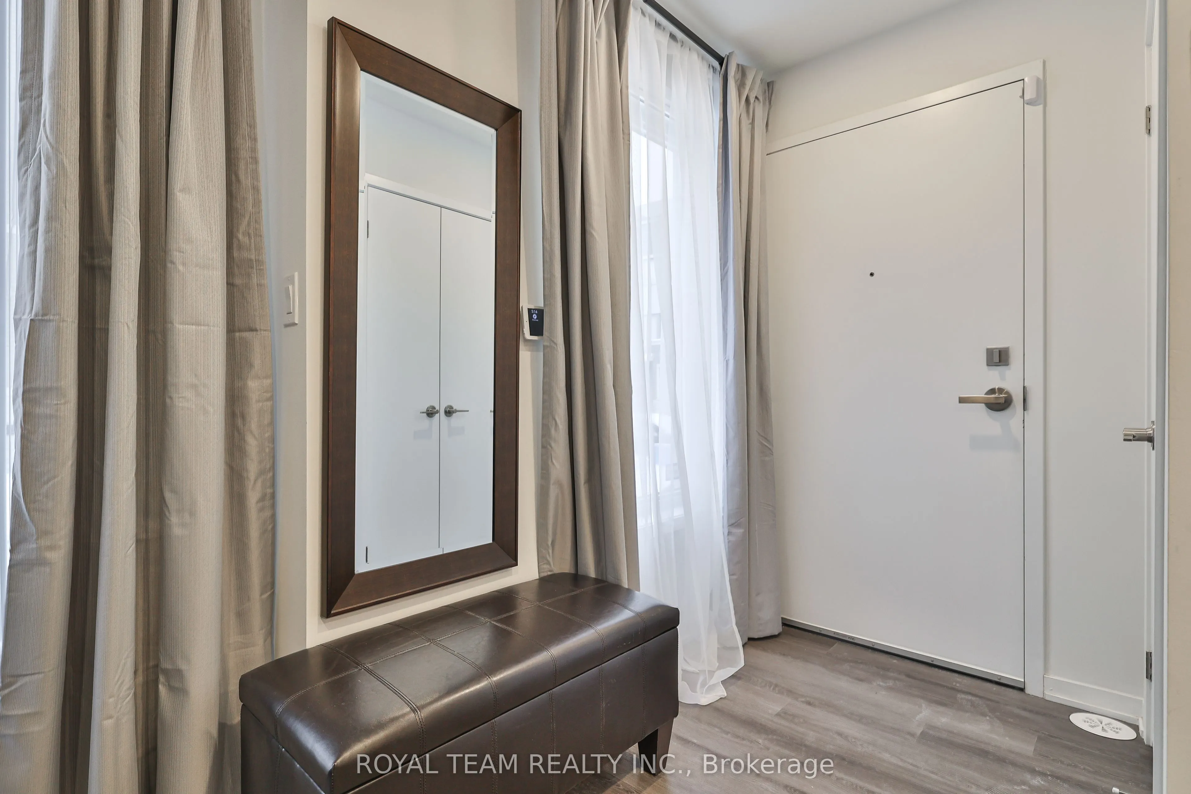 131 Honeycrisp Crescent, #224
