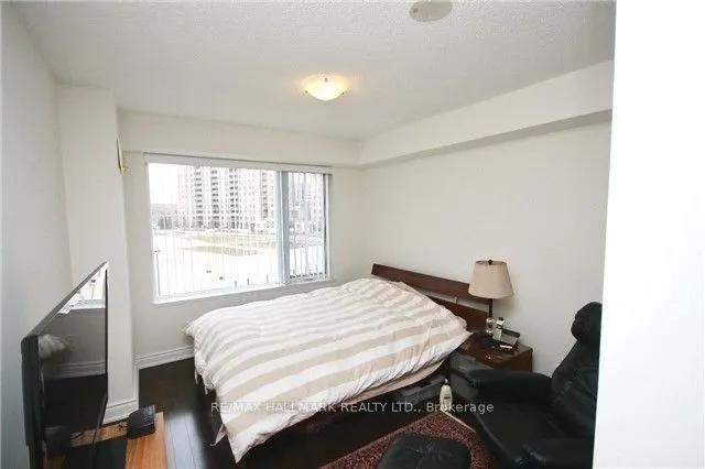 233 South Park Road, #509