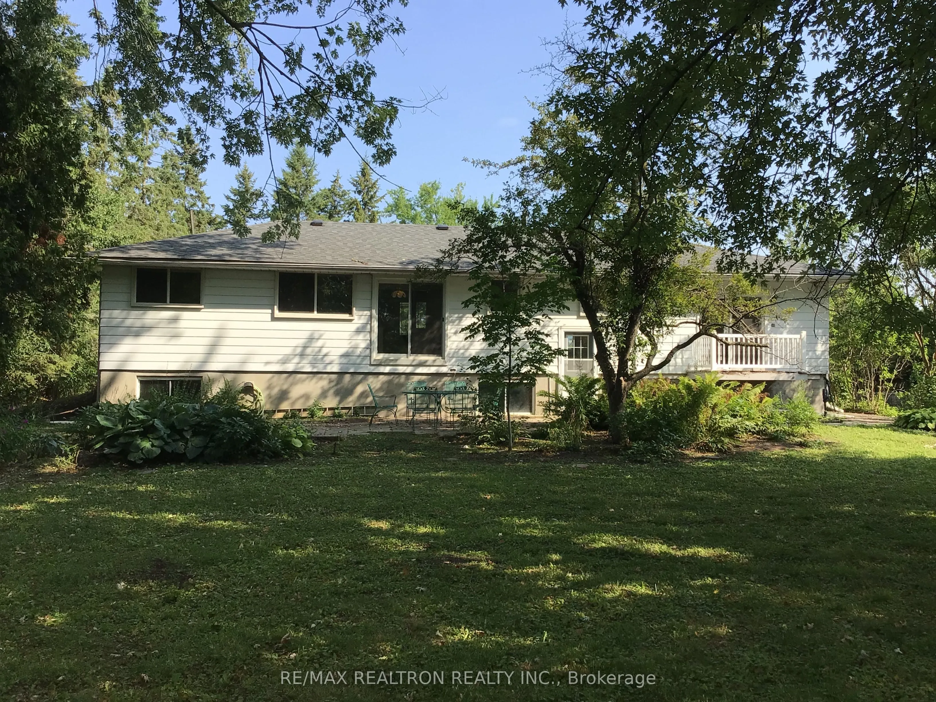 1181 Ravenshoe Road
