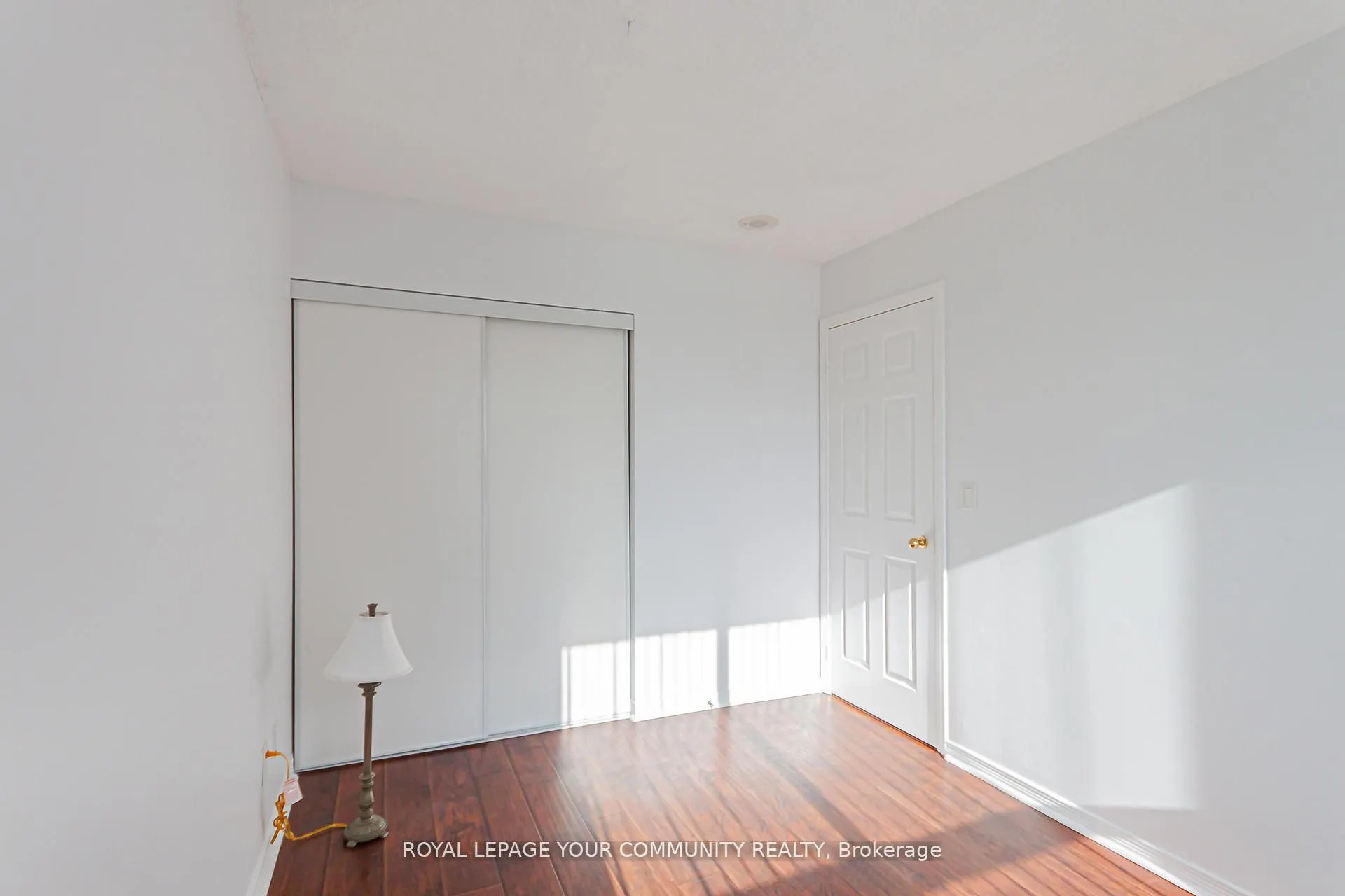 11 Oneida Crescent, #502