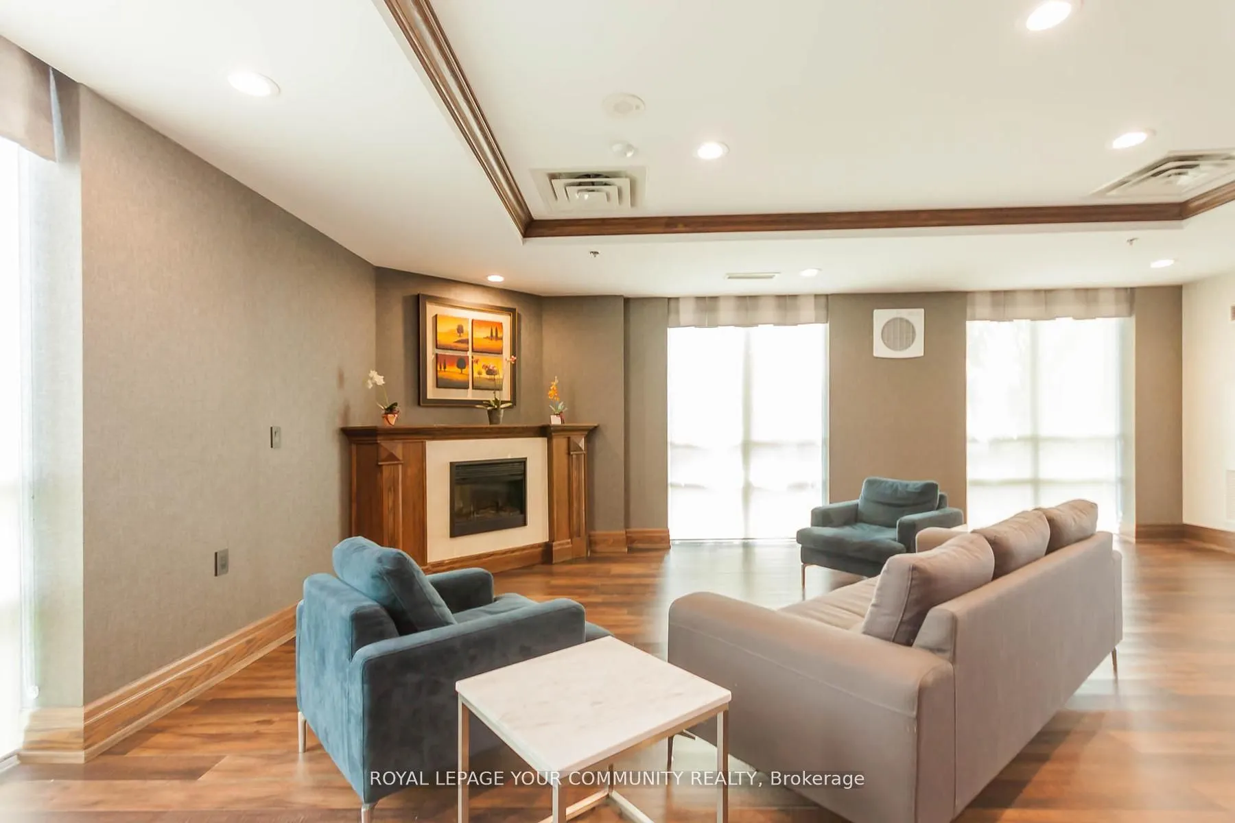 11 Oneida Crescent, #502