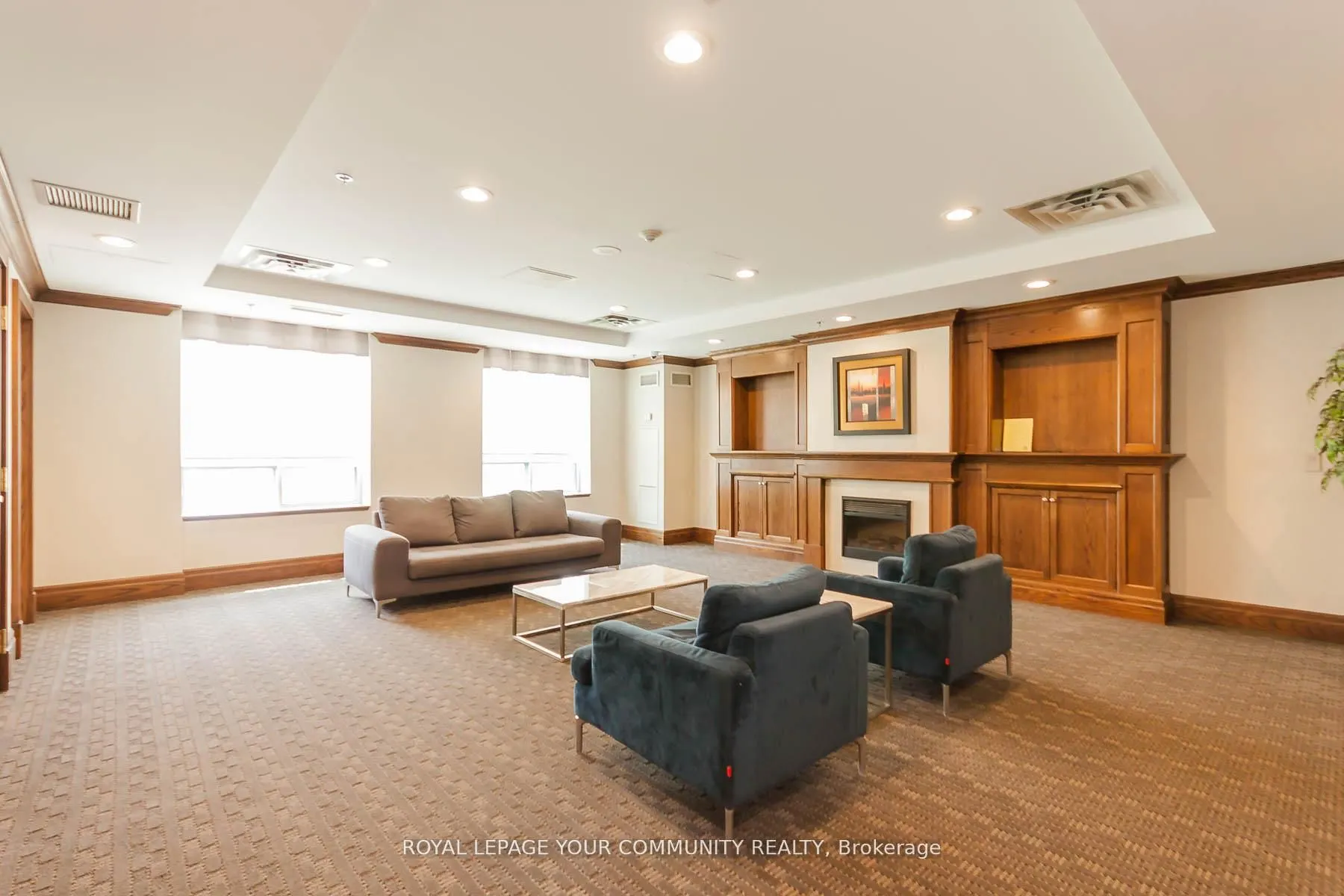 11 Oneida Crescent, #502