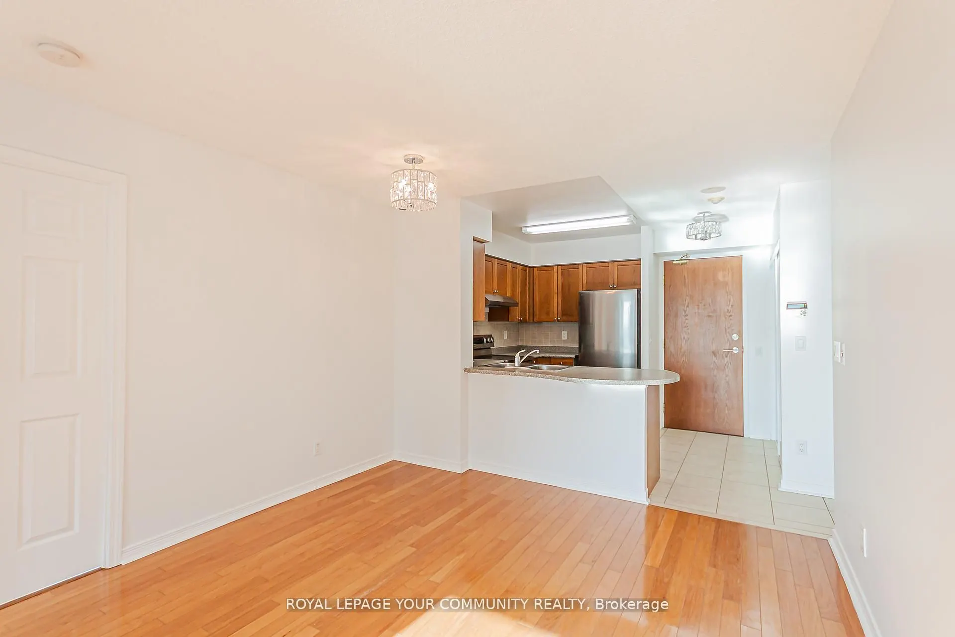 11 Oneida Crescent, #502