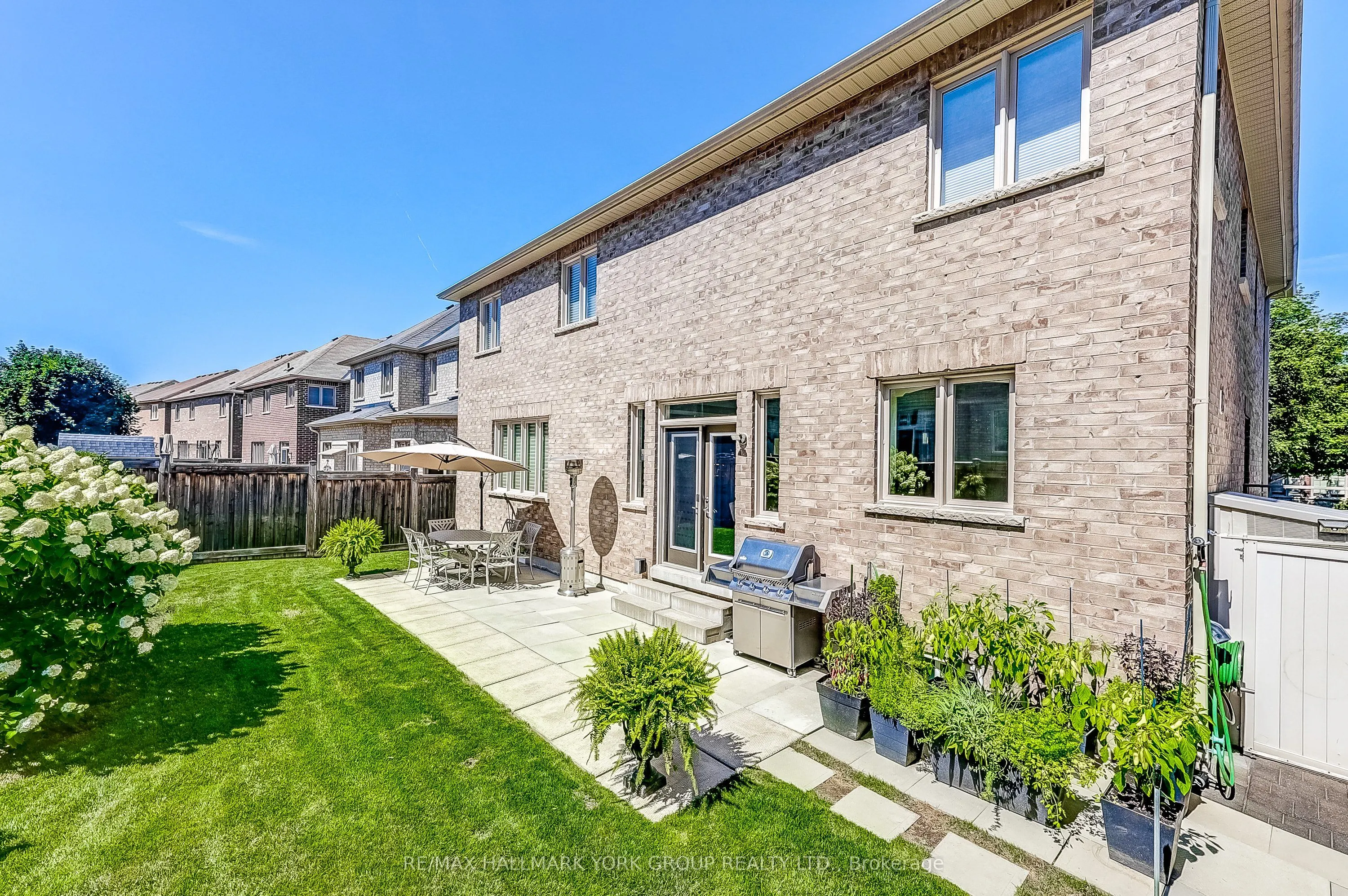1022 Sherman Brock Circle