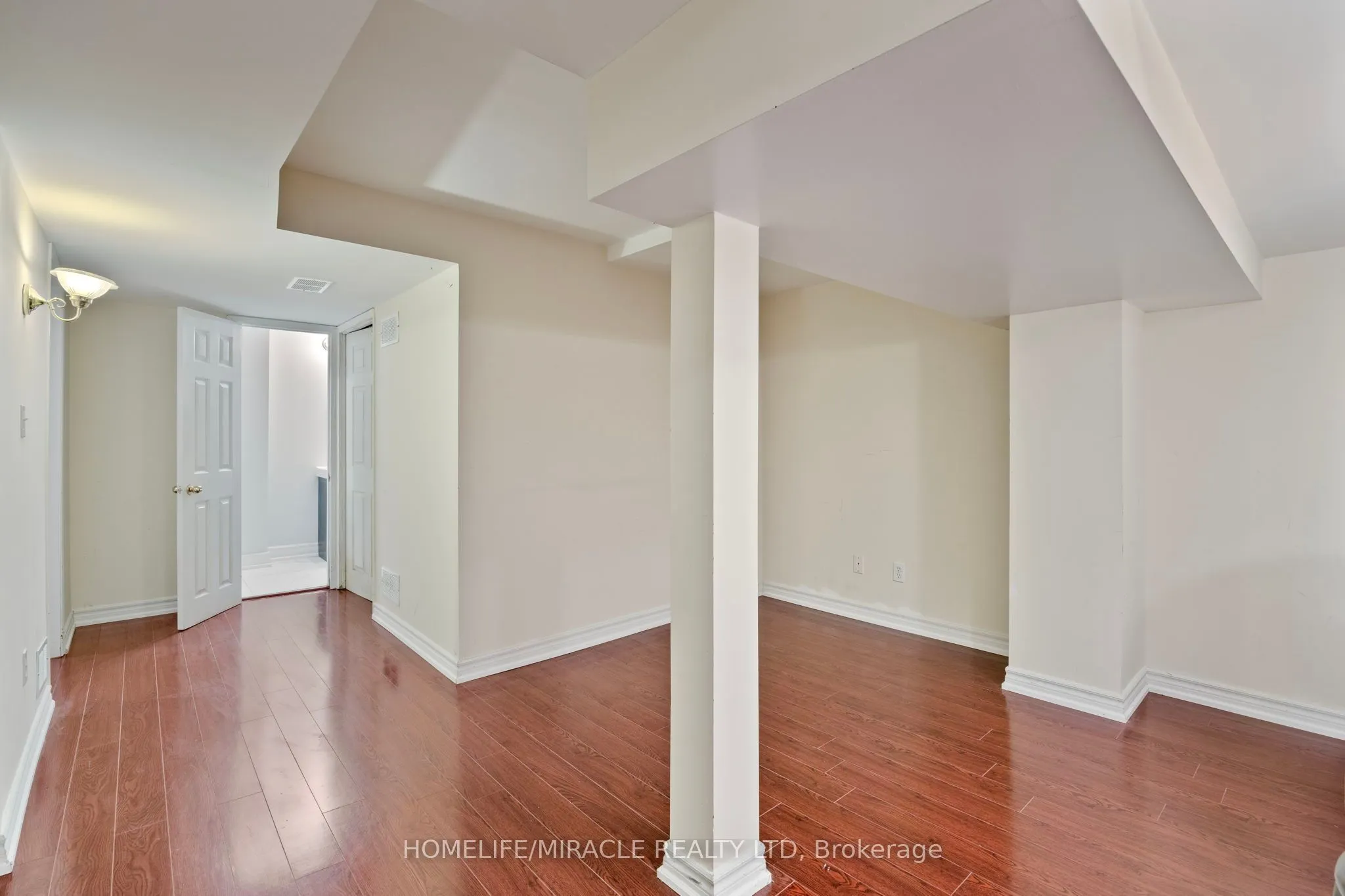 146 Roxbury Street