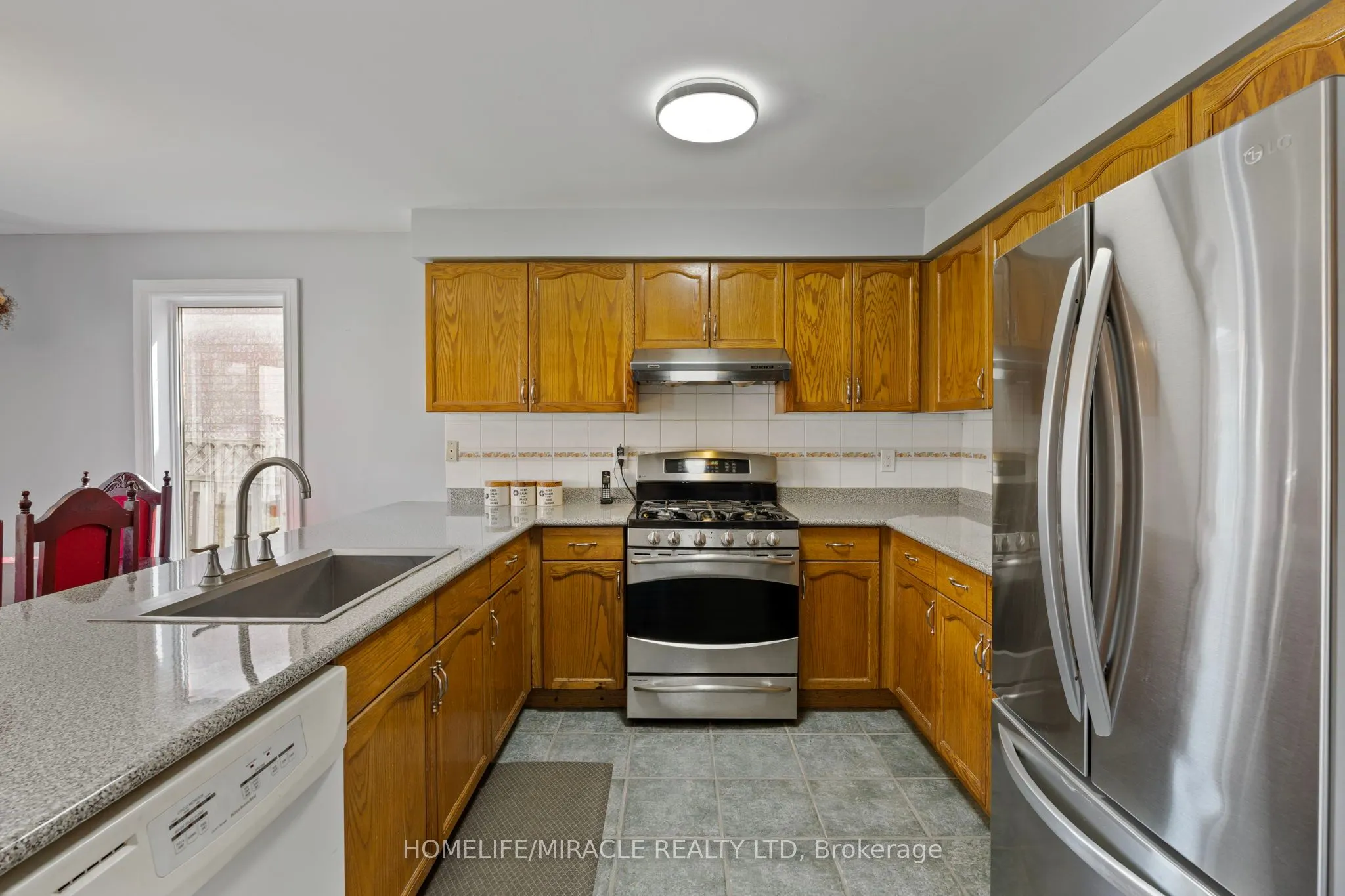 146 Roxbury Street