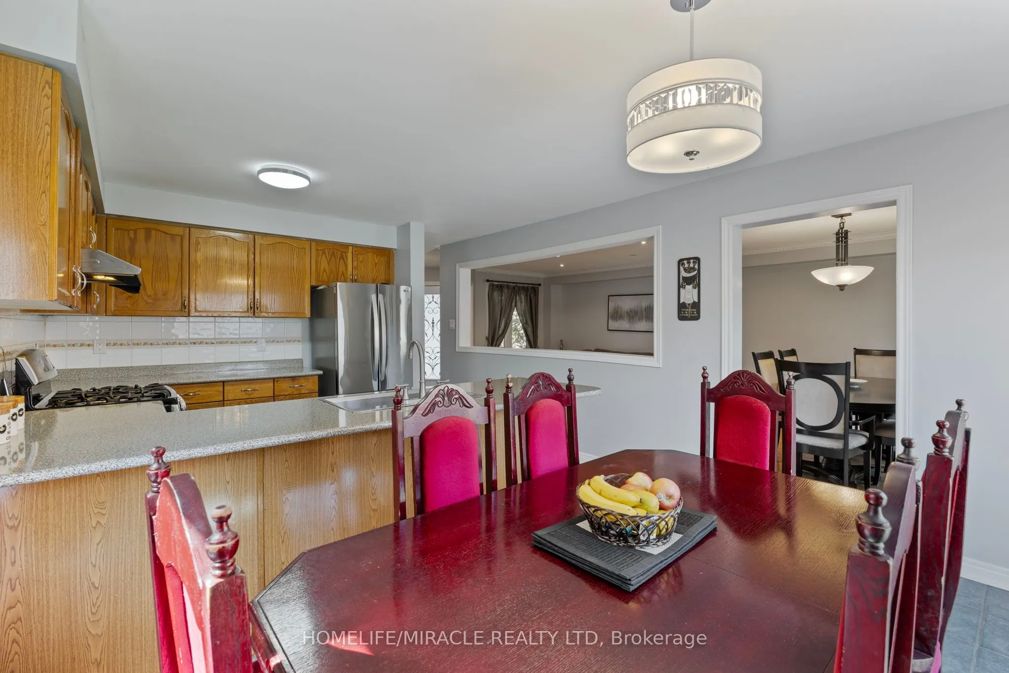 146 Roxbury Street