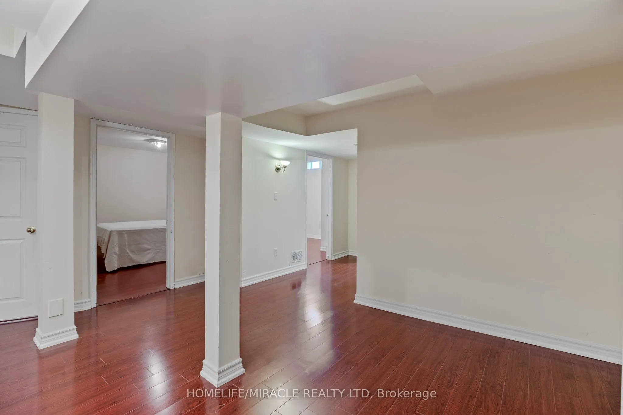 146 Roxbury Street