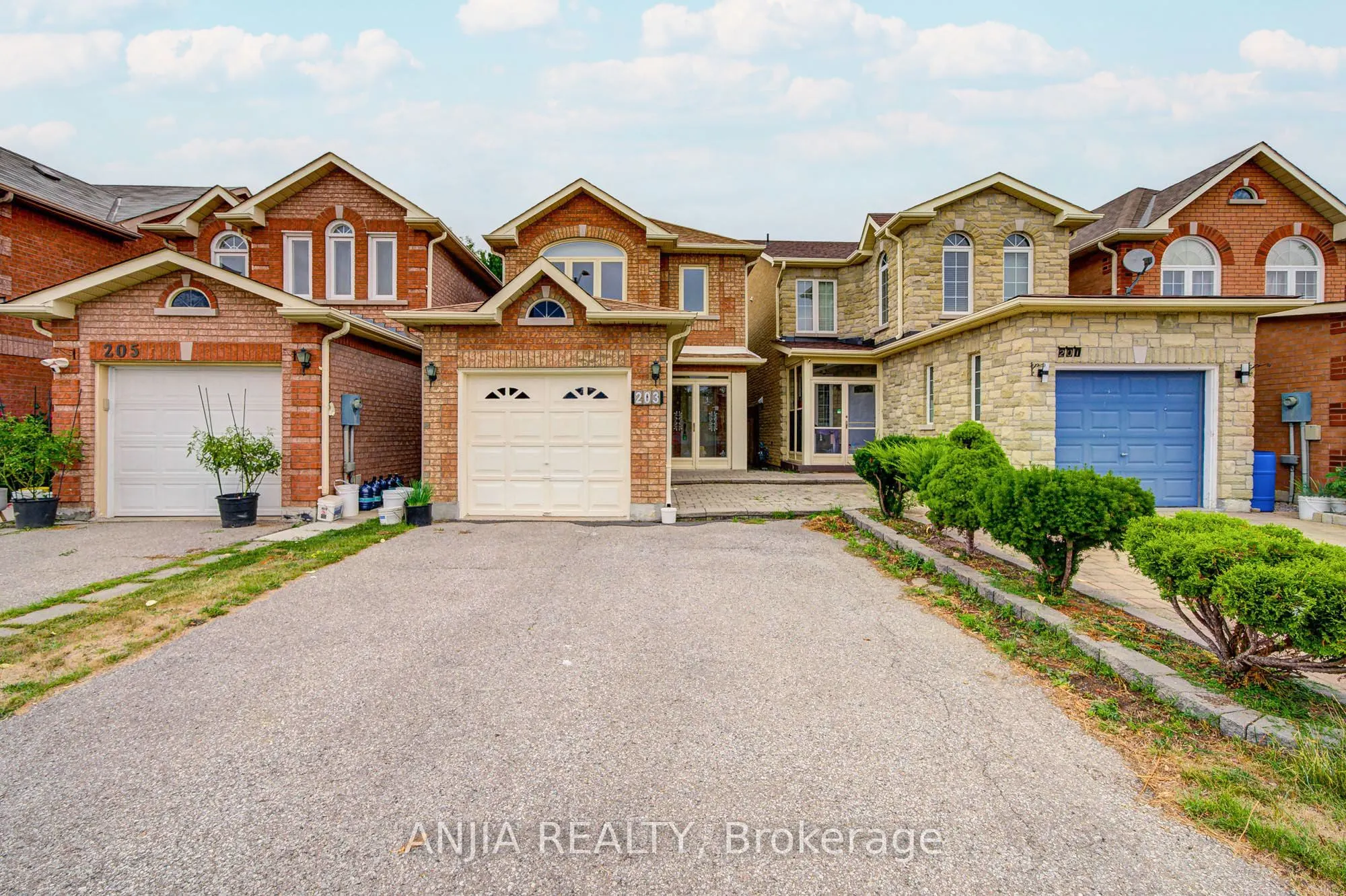 203 Milliken Meadows Drive