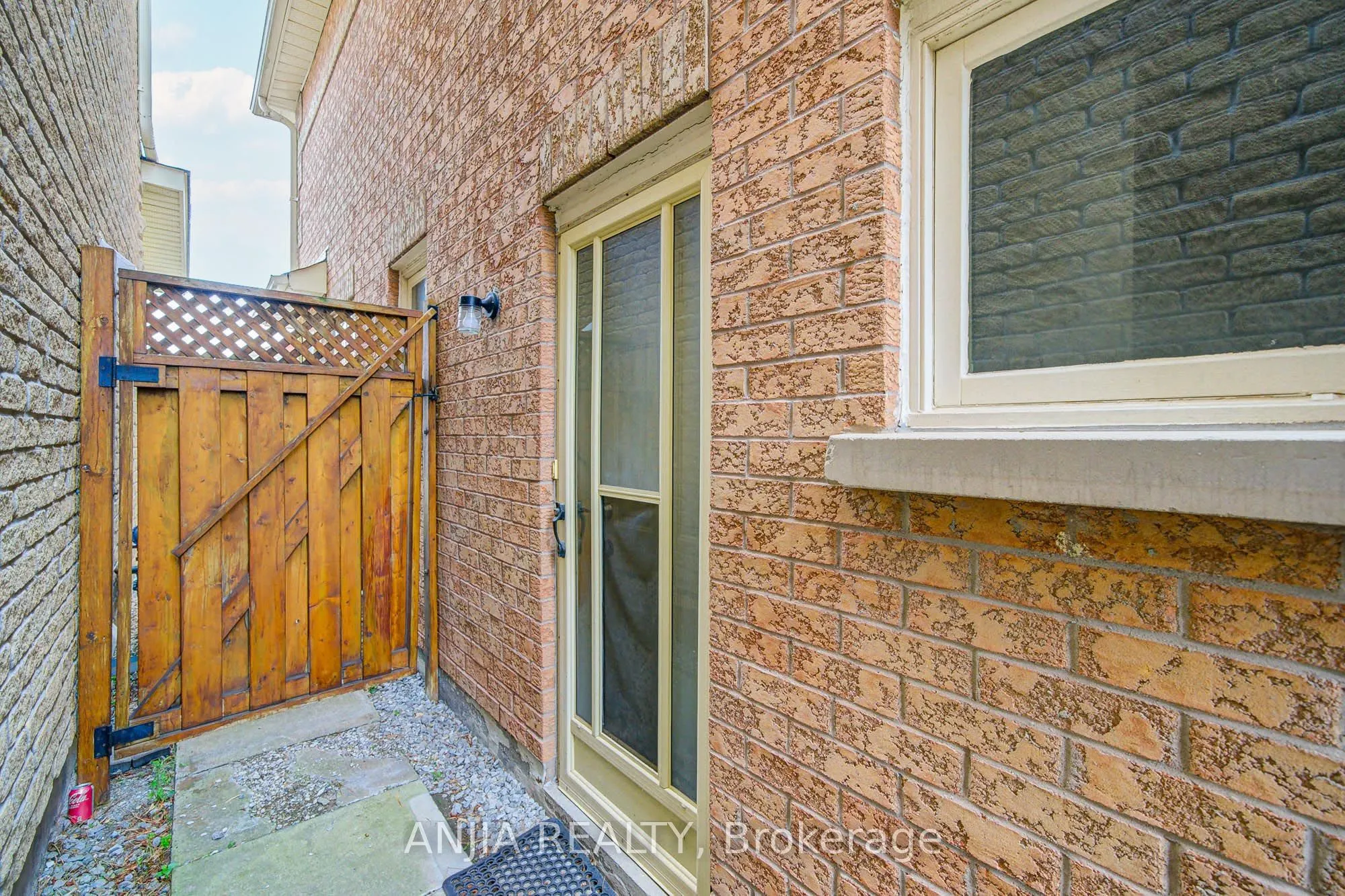 203 Milliken Meadows Drive