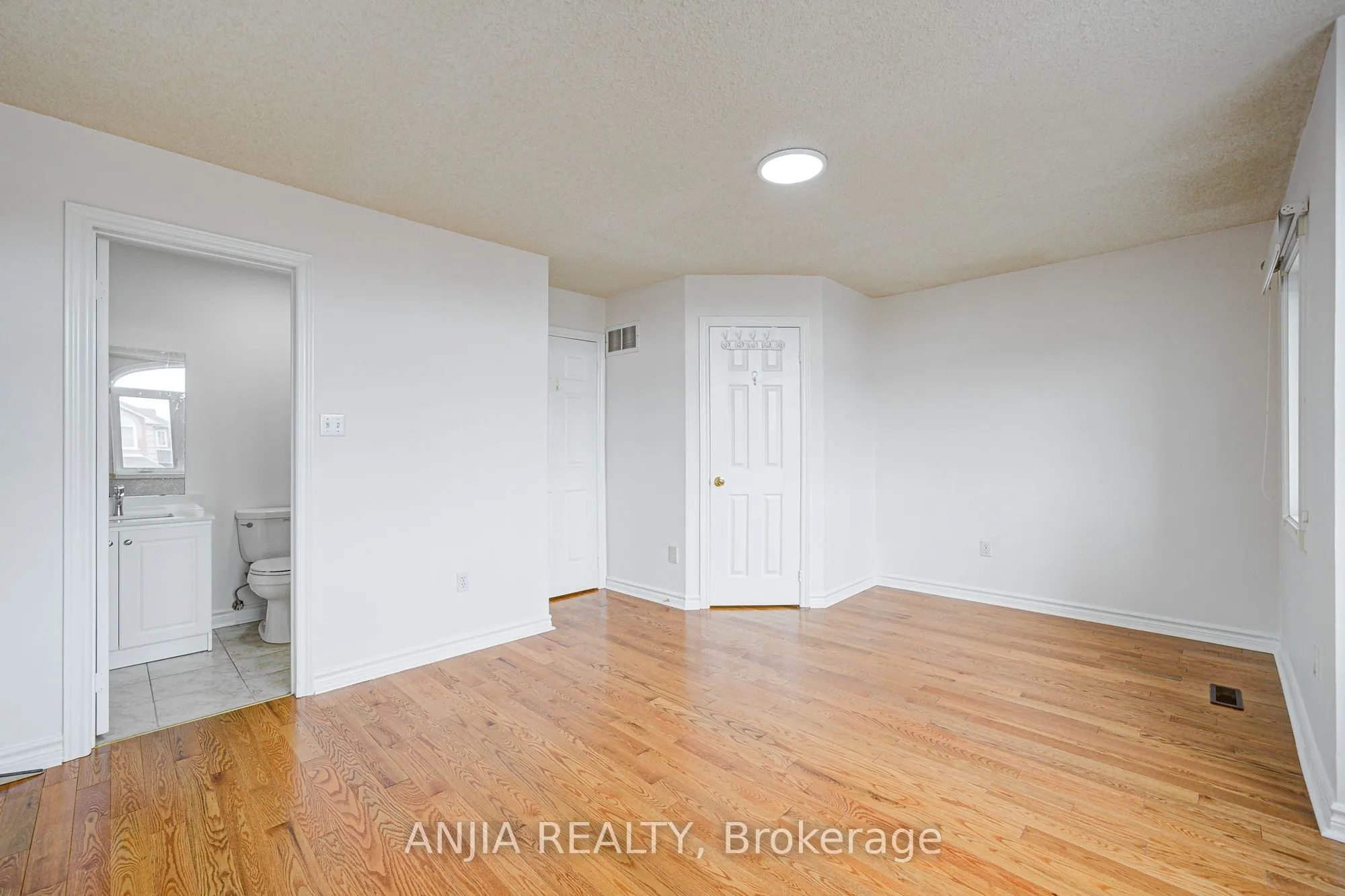 203 Milliken Meadows Drive