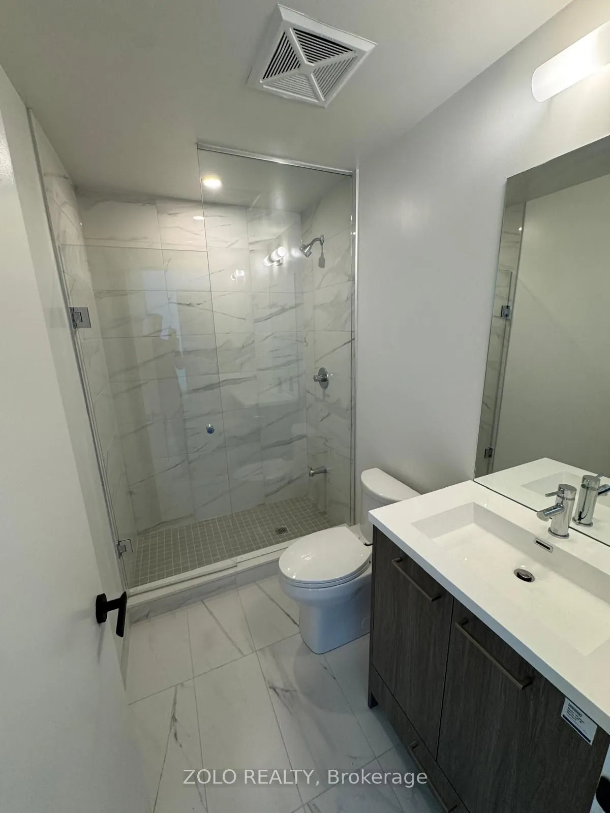 28 Interchange Way, #3503