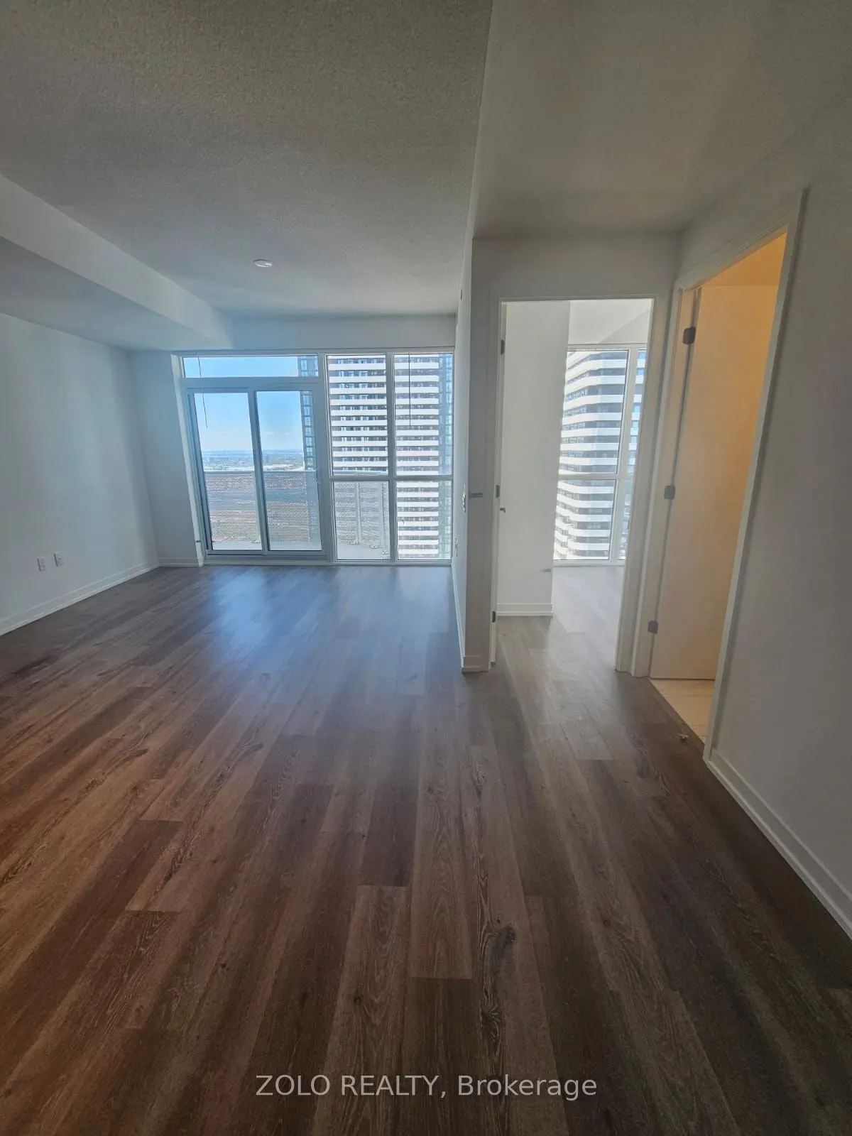 28 Interchange Way, #3503