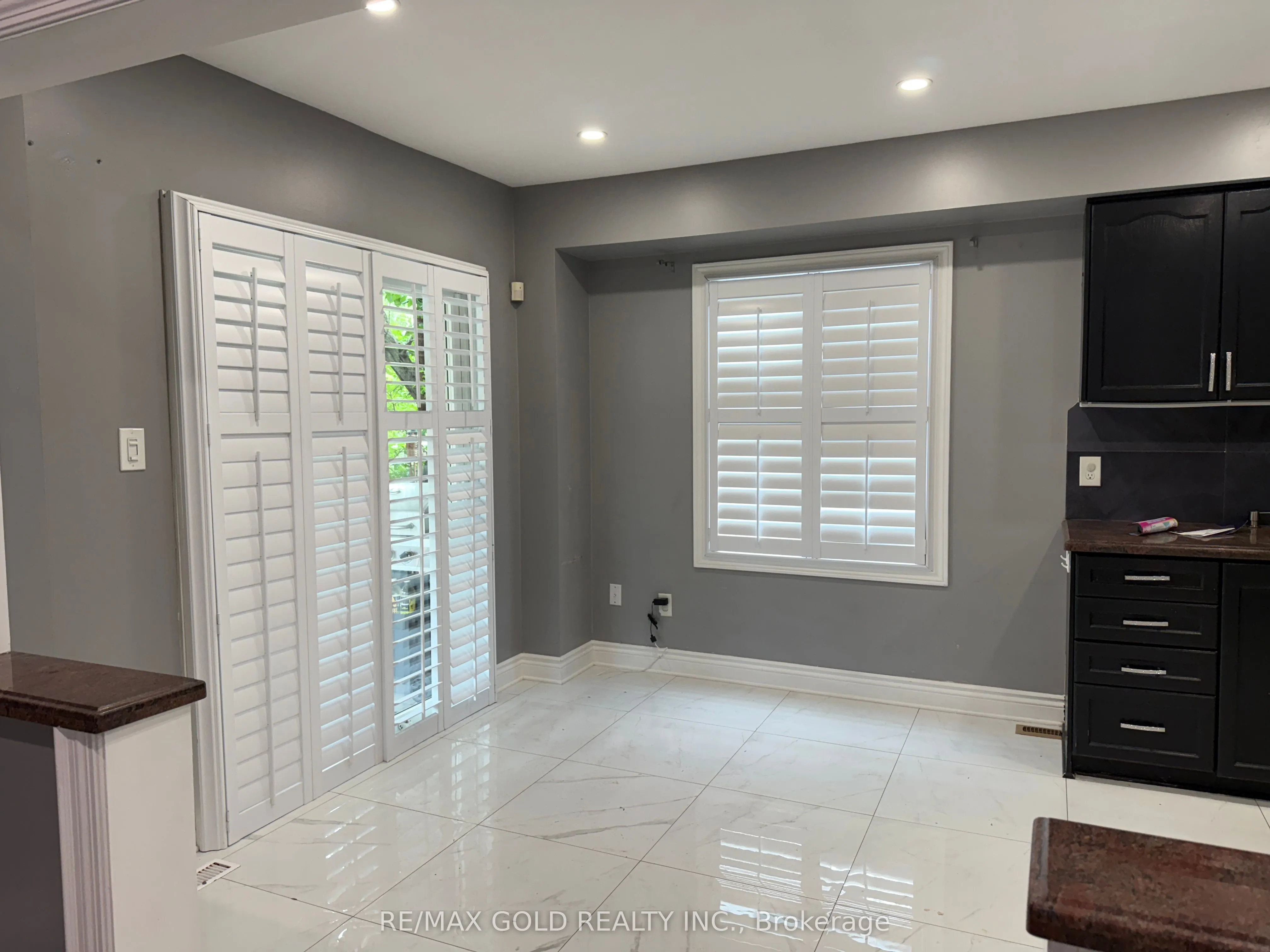 159 Monte Carlo Drive, #Upper