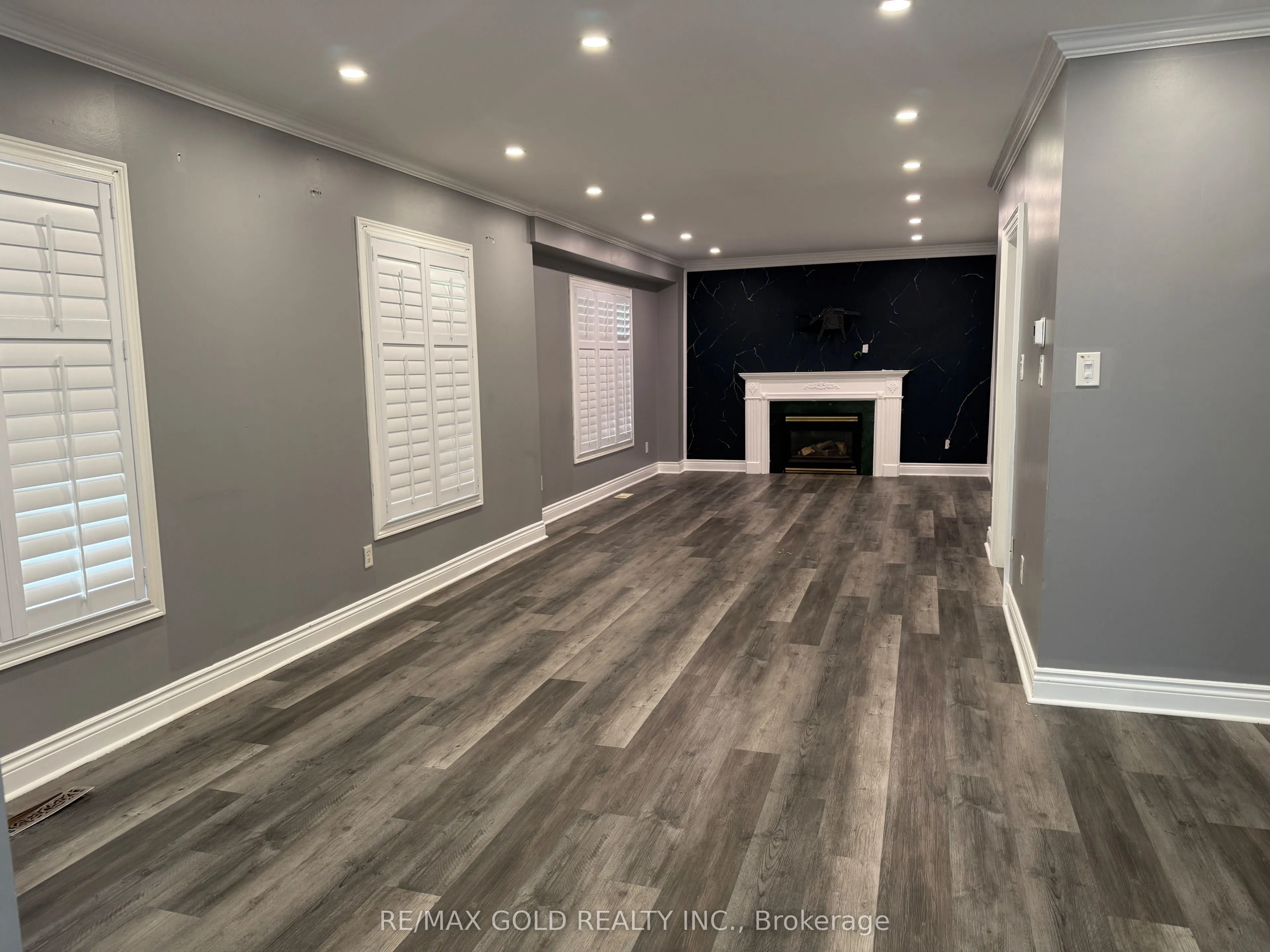 159 Monte Carlo Drive, #Upper