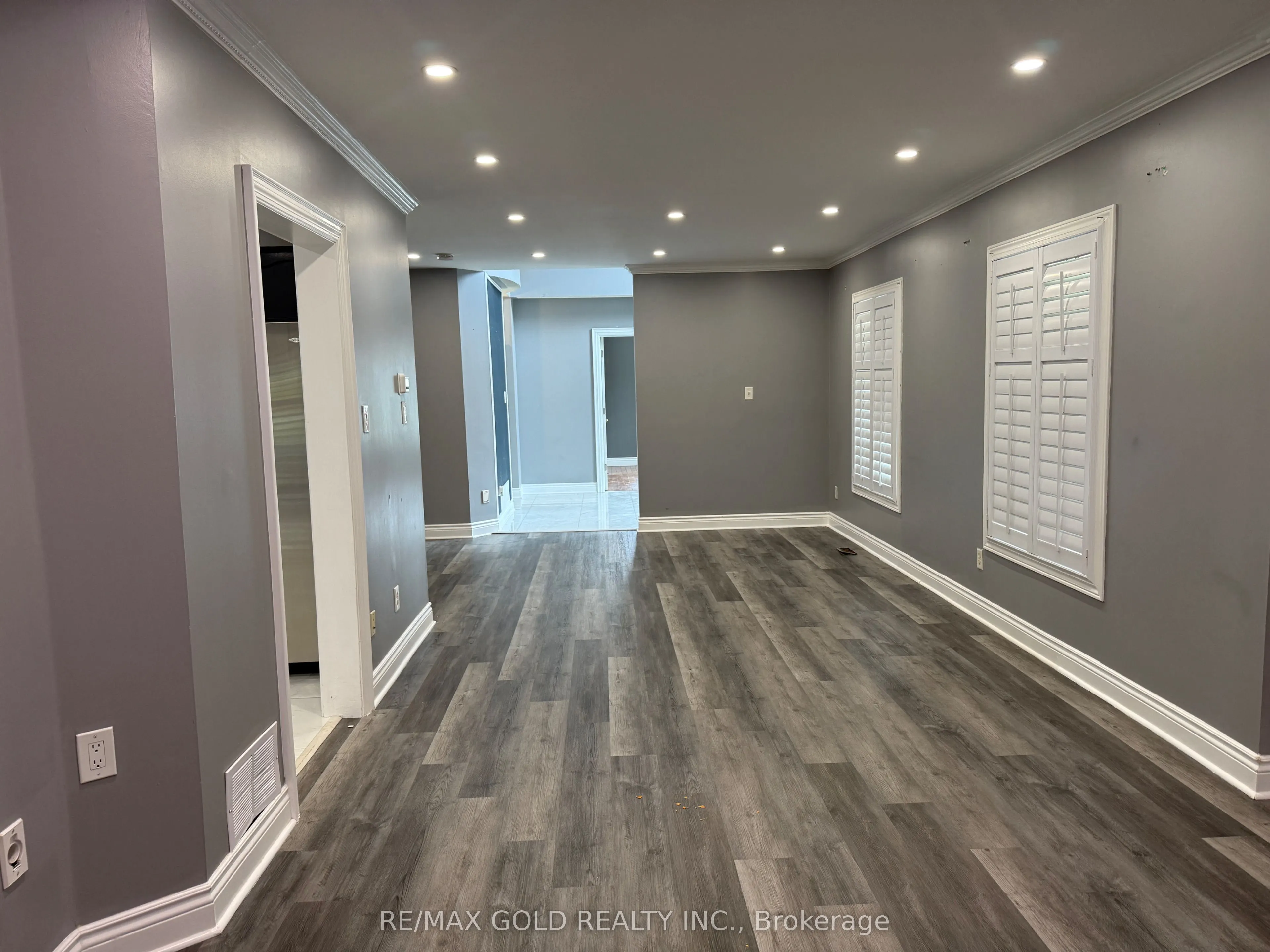 159 Monte Carlo Drive, #Upper