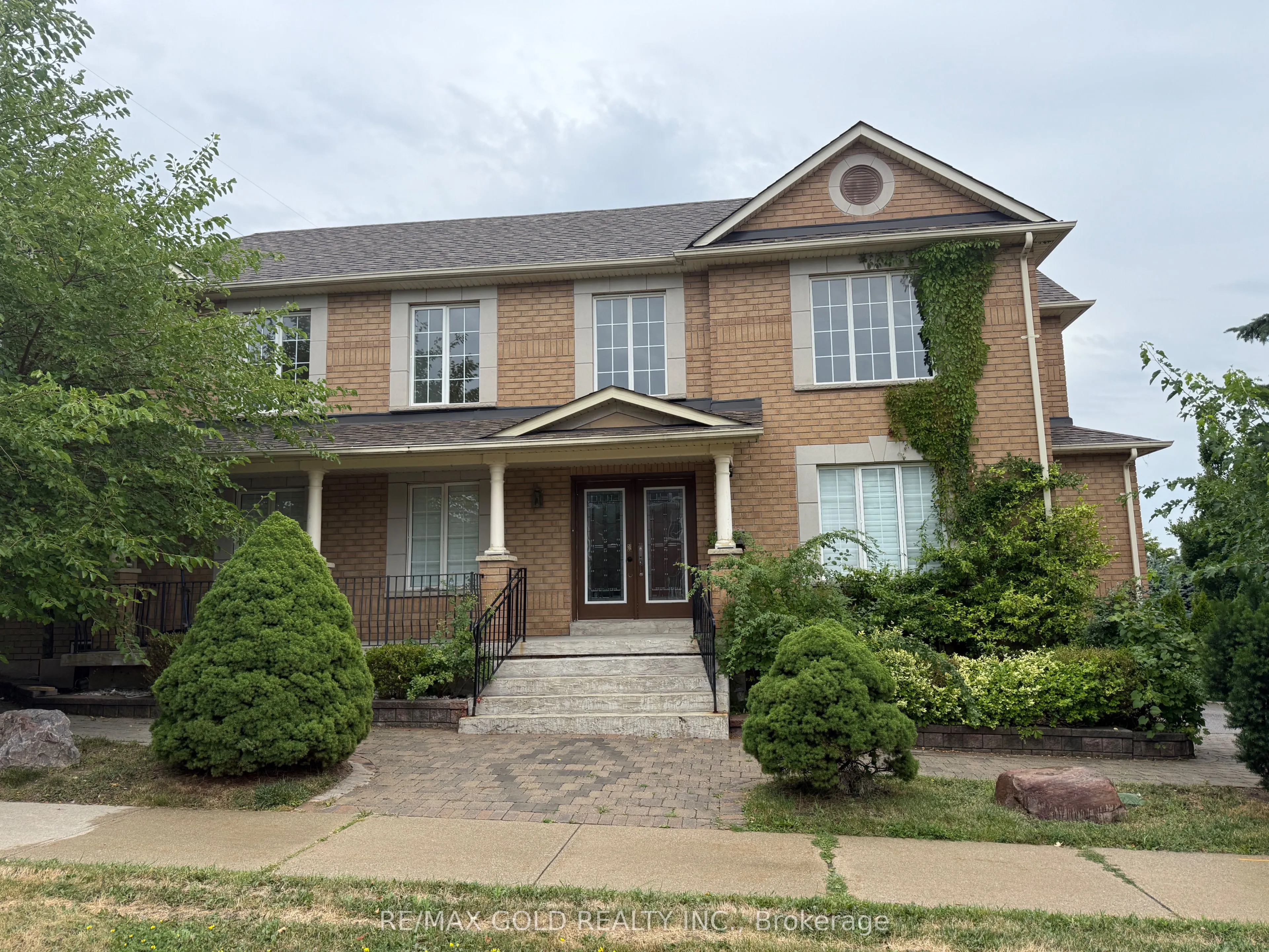 159 Monte Carlo Drive, #Upper