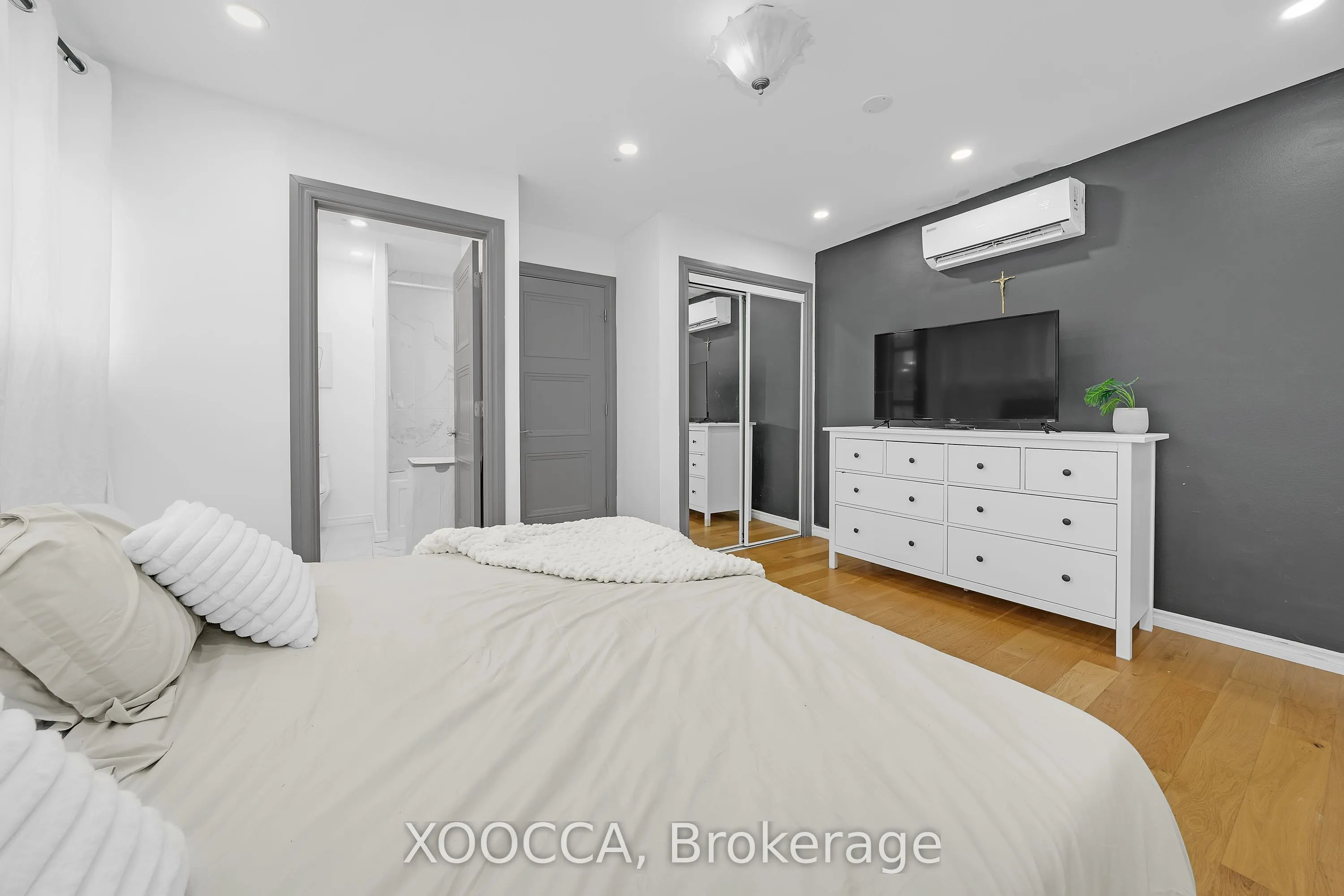 80 Springfair Avenue, #162