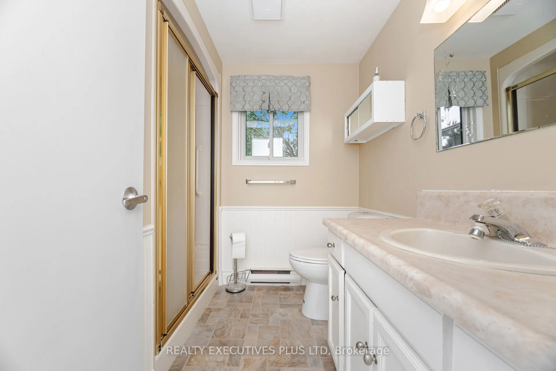112 Tecumseth Pines Drive