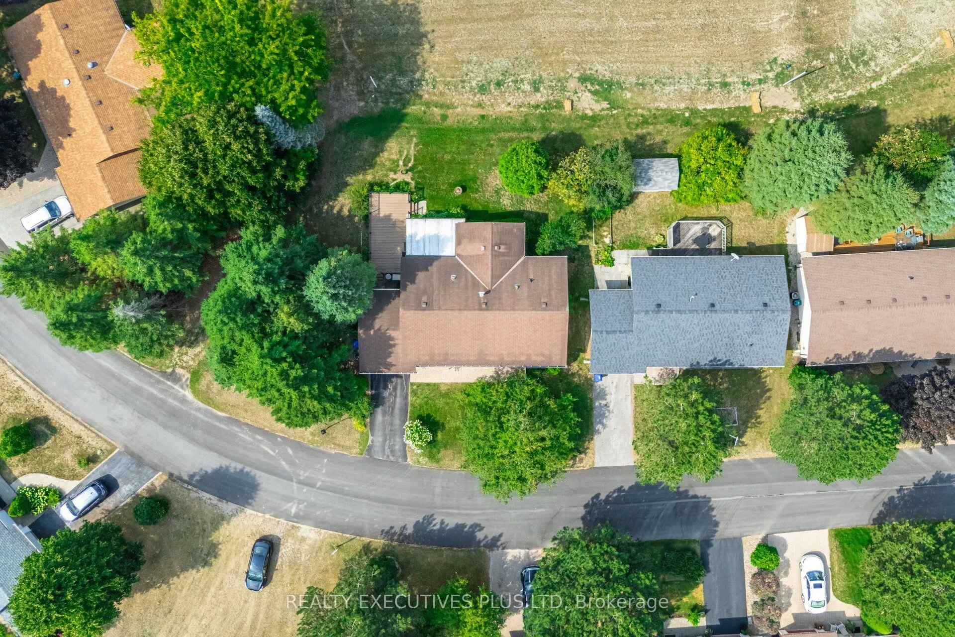 112 Tecumseth Pines Drive