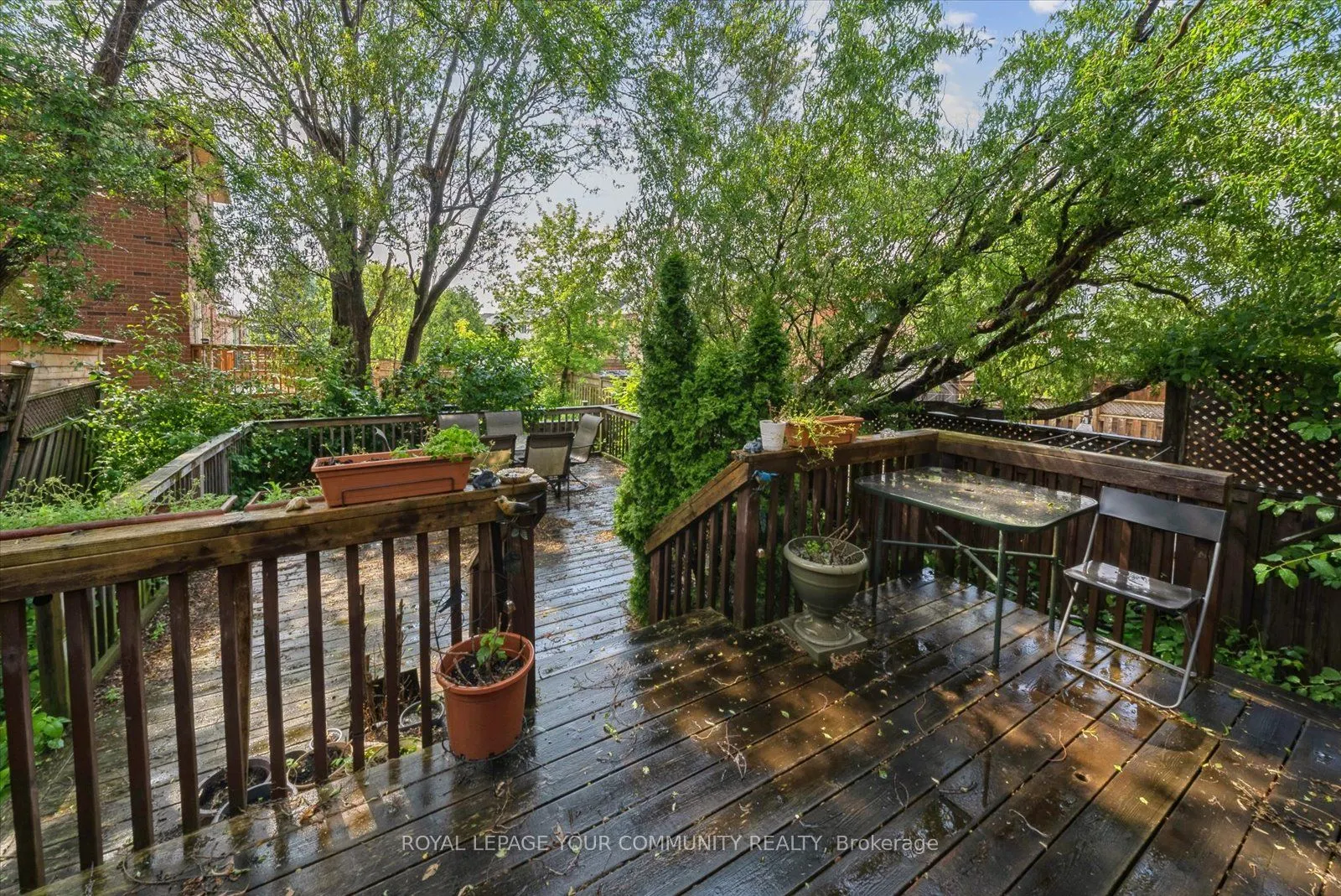 88 English Oak Drive