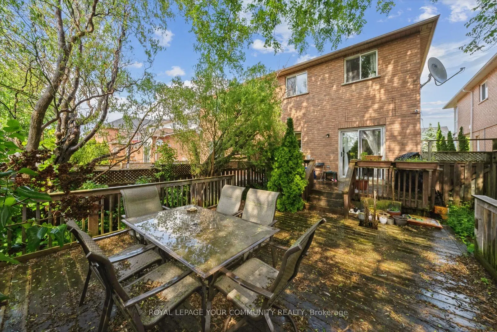 88 English Oak Drive