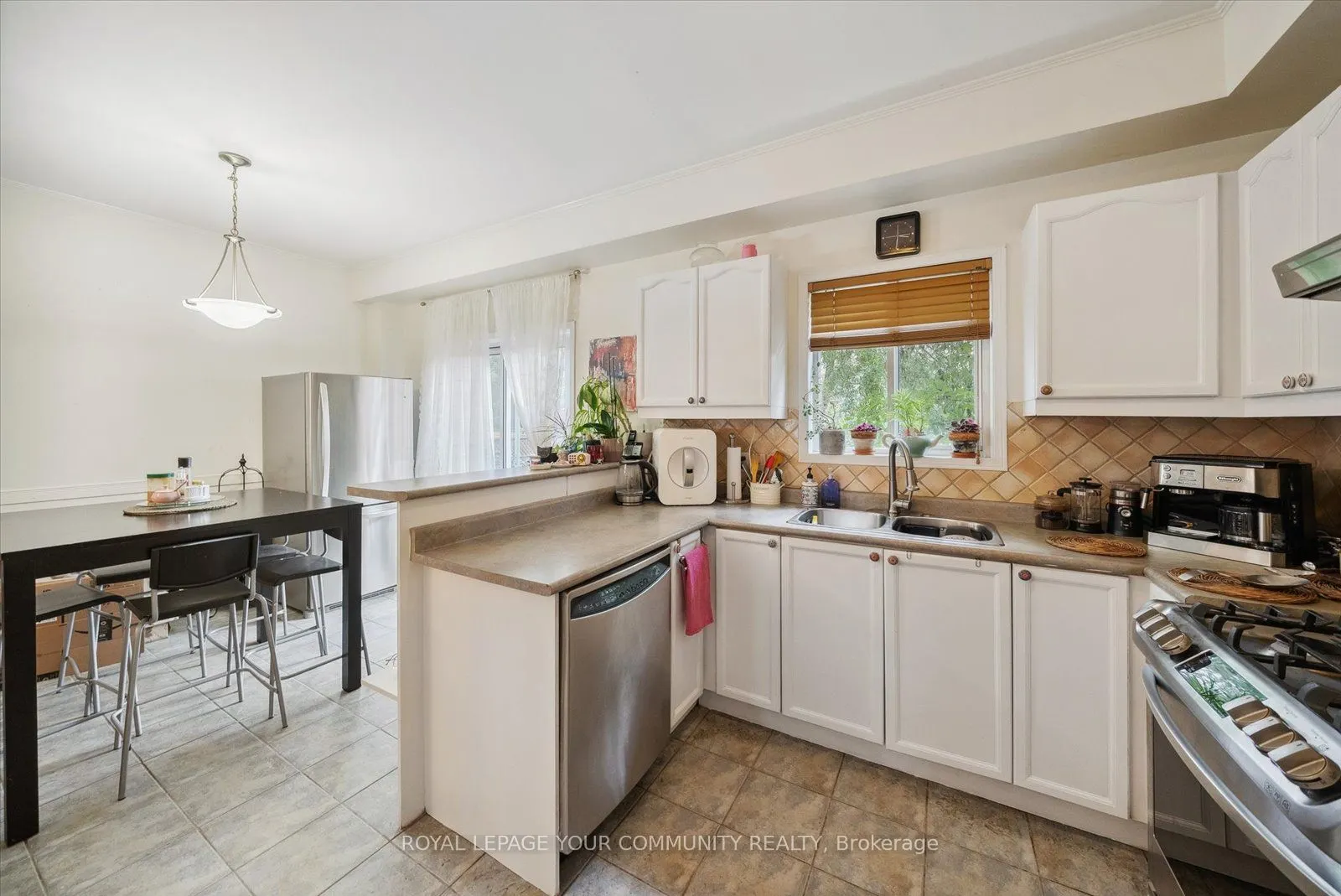 88 English Oak Drive