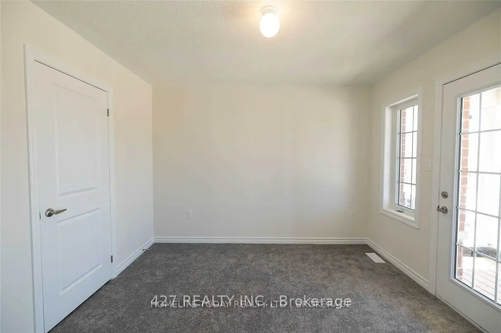 47 Strathgreen Lane