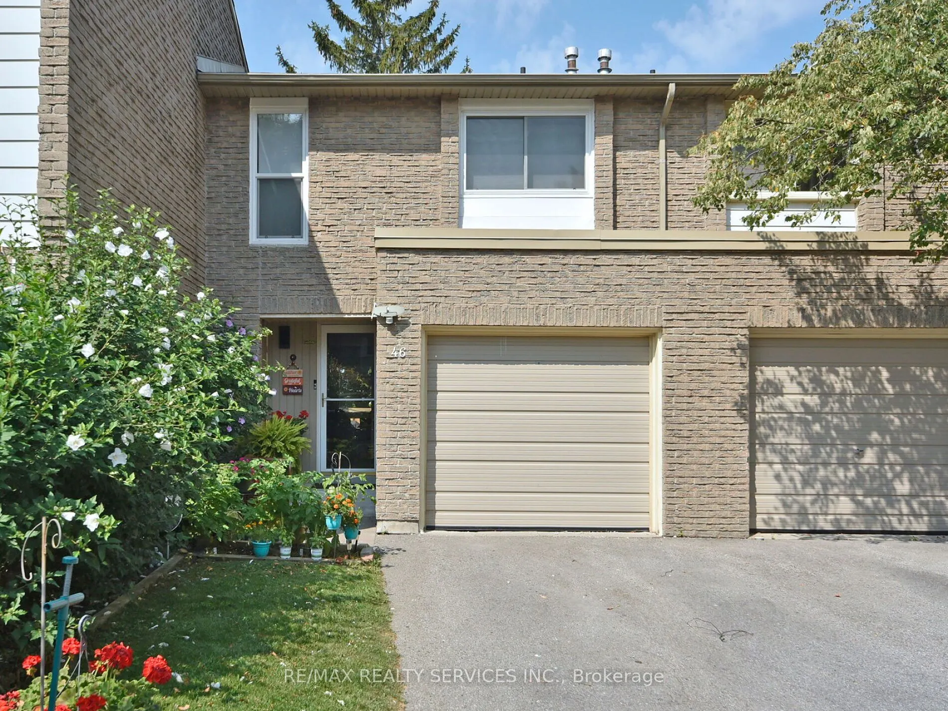46 Lindisfarne Way E, #80