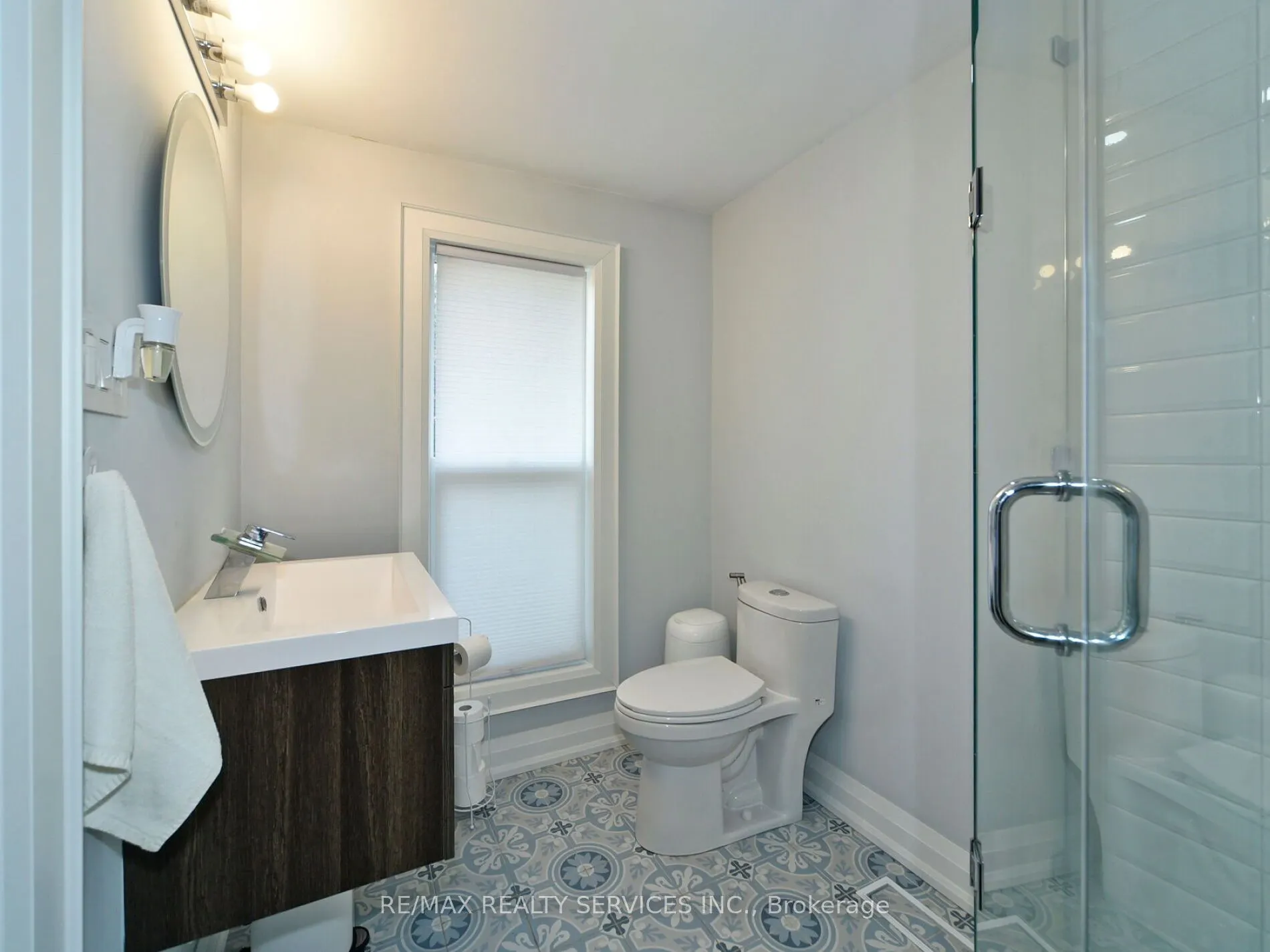 46 Lindisfarne Way E, #80